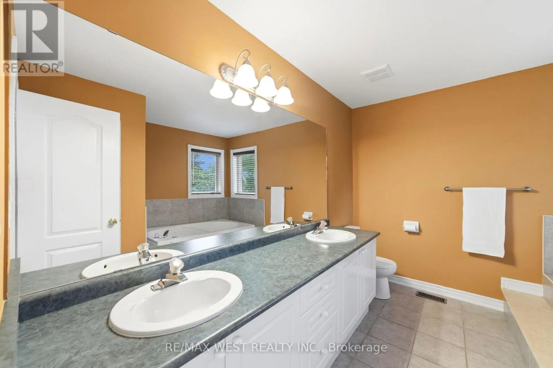 2180 NORTH RIDGE TRAIL - Image 12