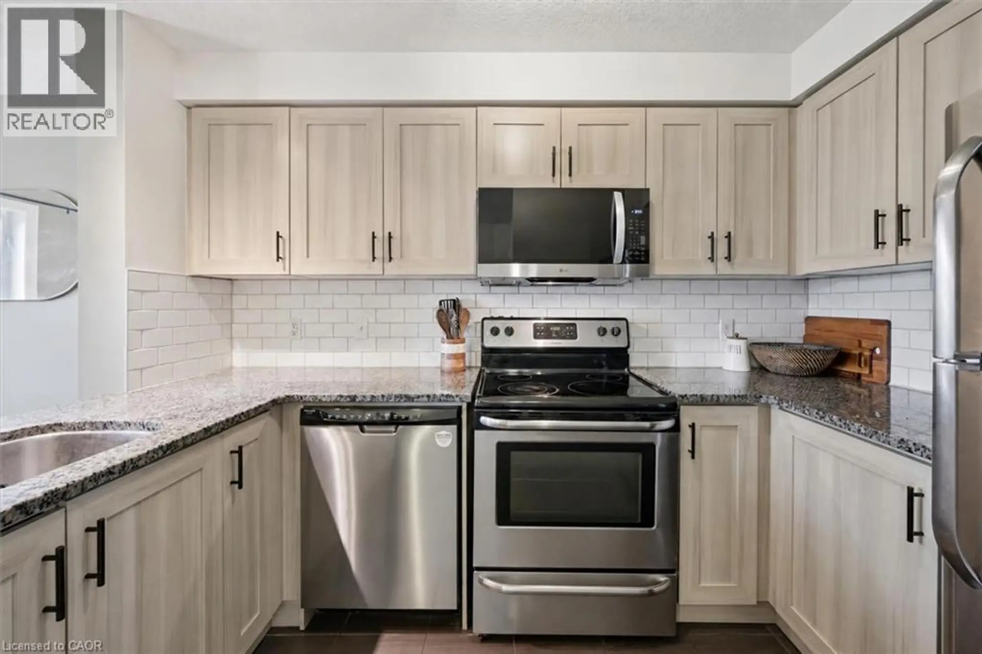 #A 634 WOODLAWN Road E - Image 5