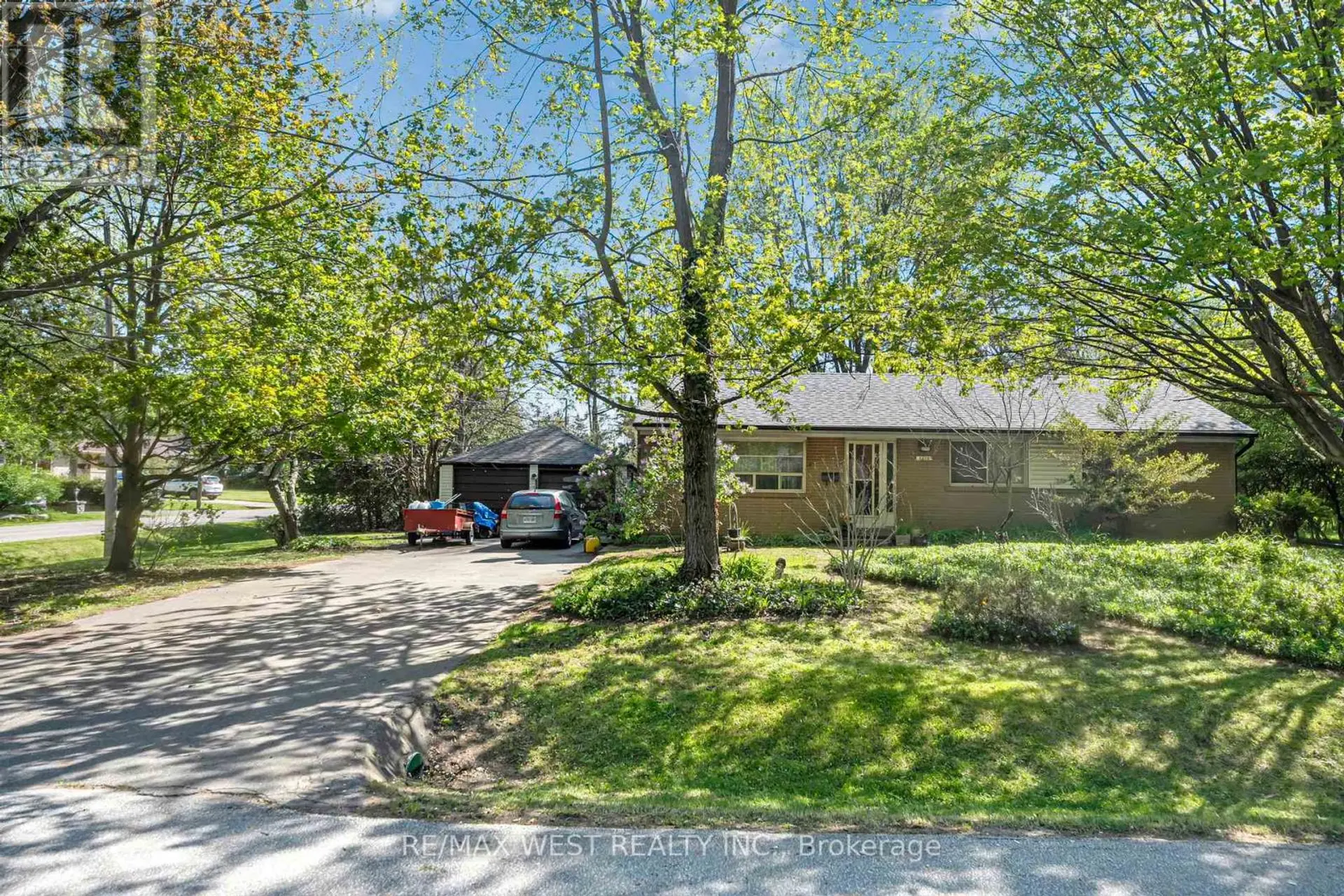 1610 MAGENTA COURT - Image 8