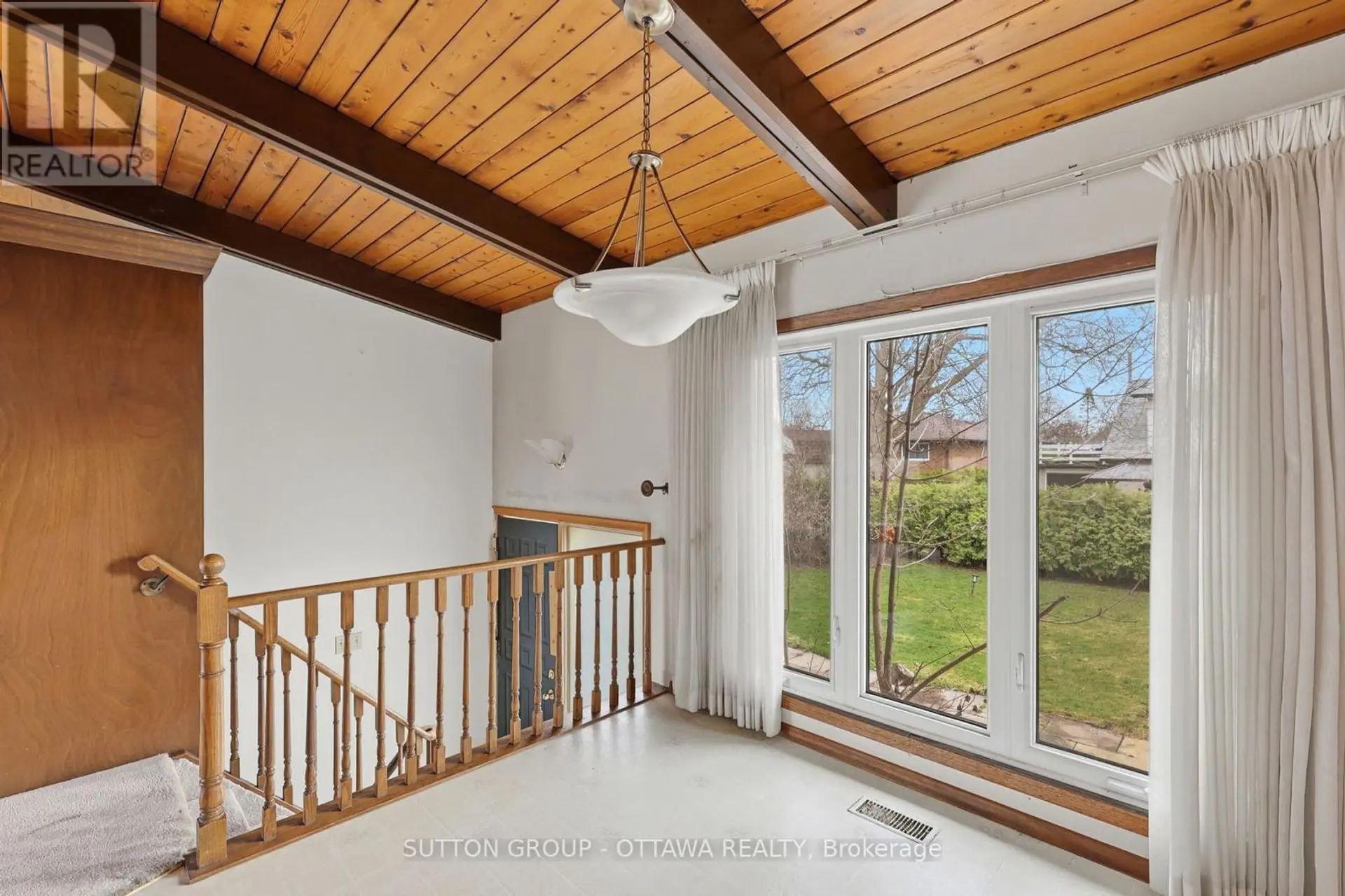 301 CENTRAL PARK BOULEVARD N - Image 7