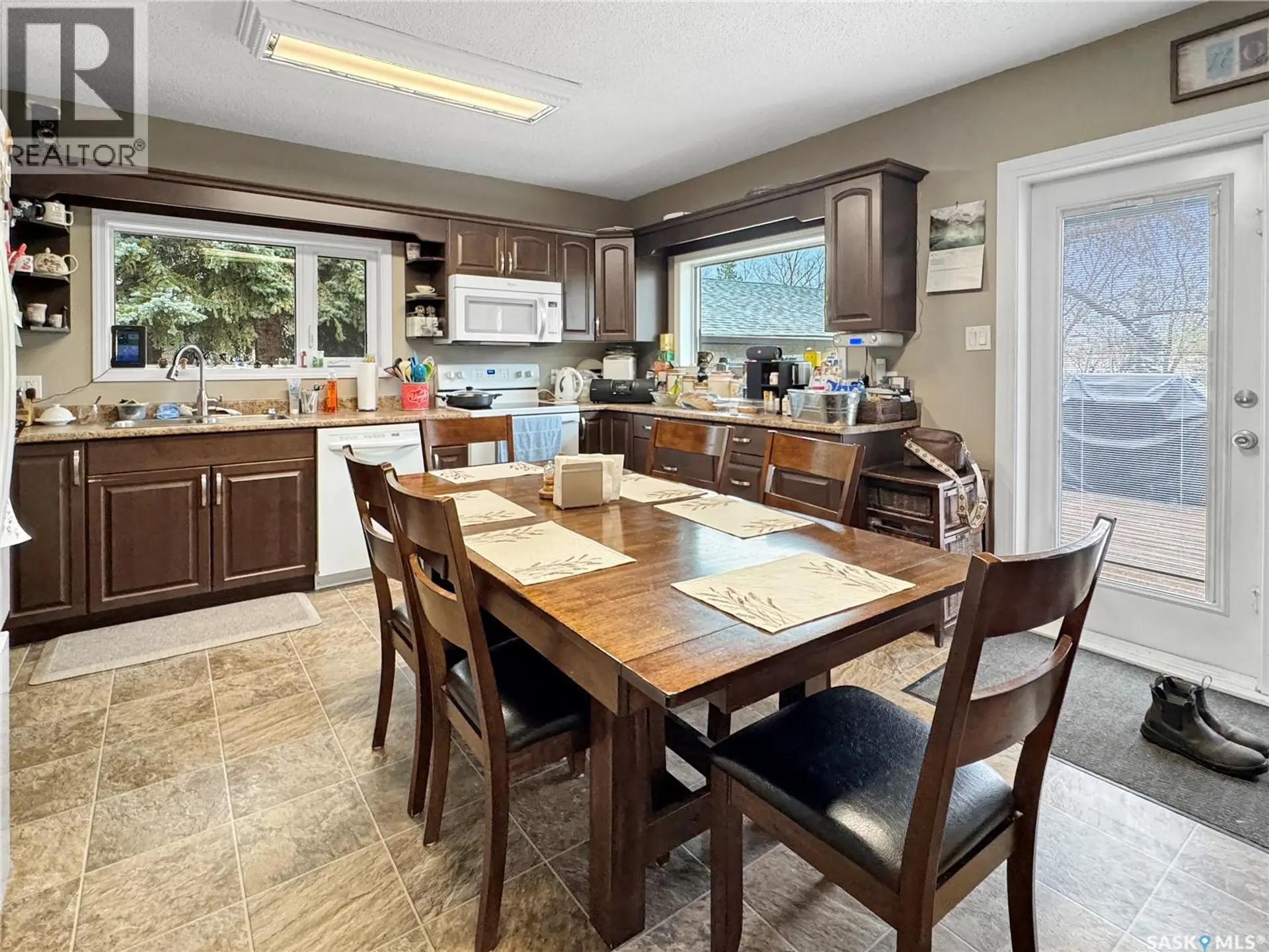 932 113th STREET - Image 4