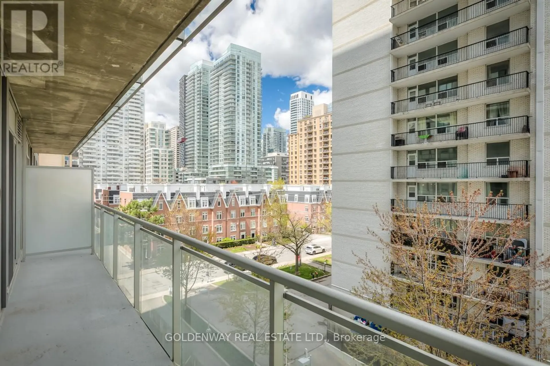 #401 83 REDPATH AVENUE - Image 13