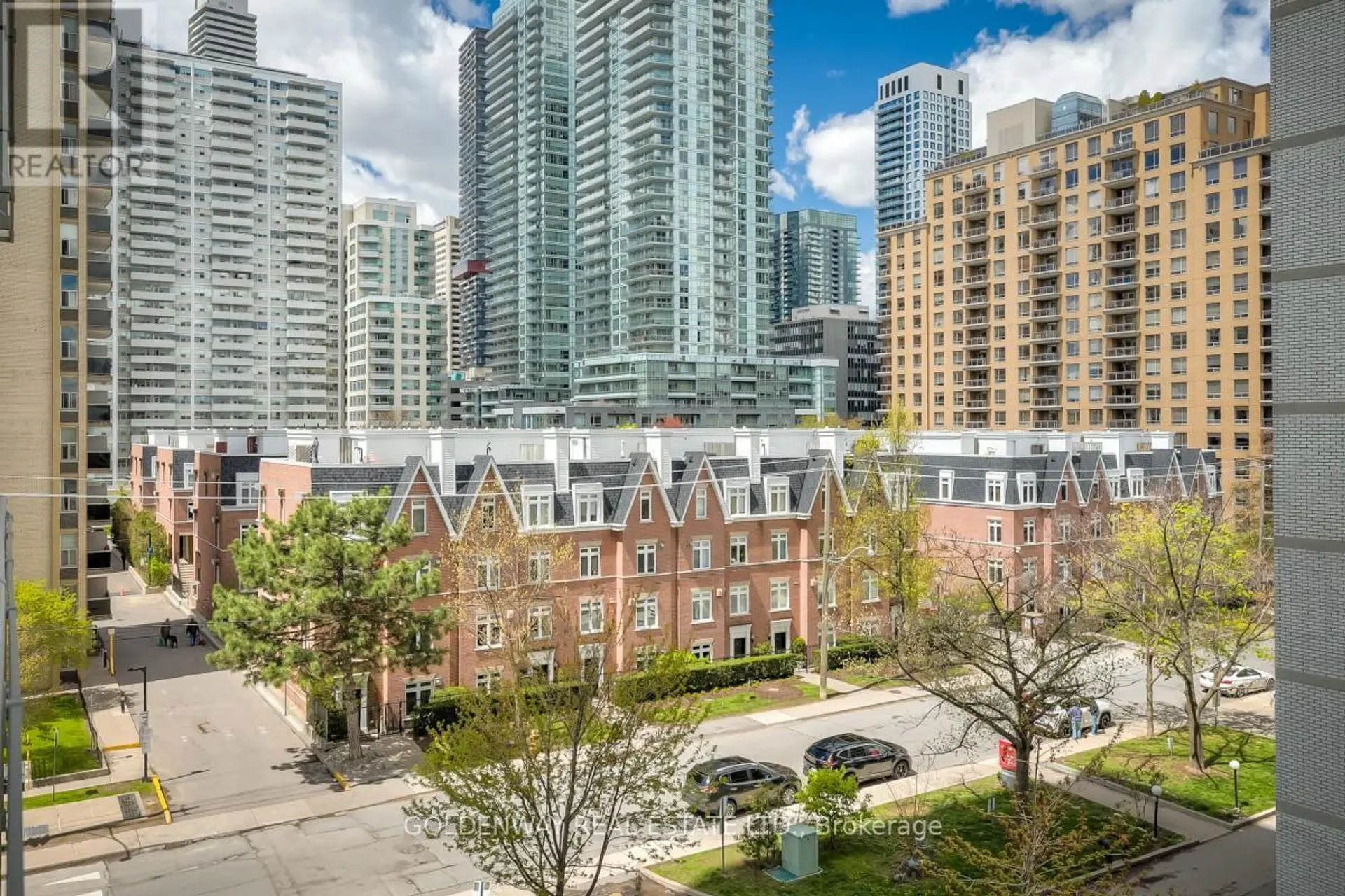 #401 83 REDPATH AVENUE - Image 16