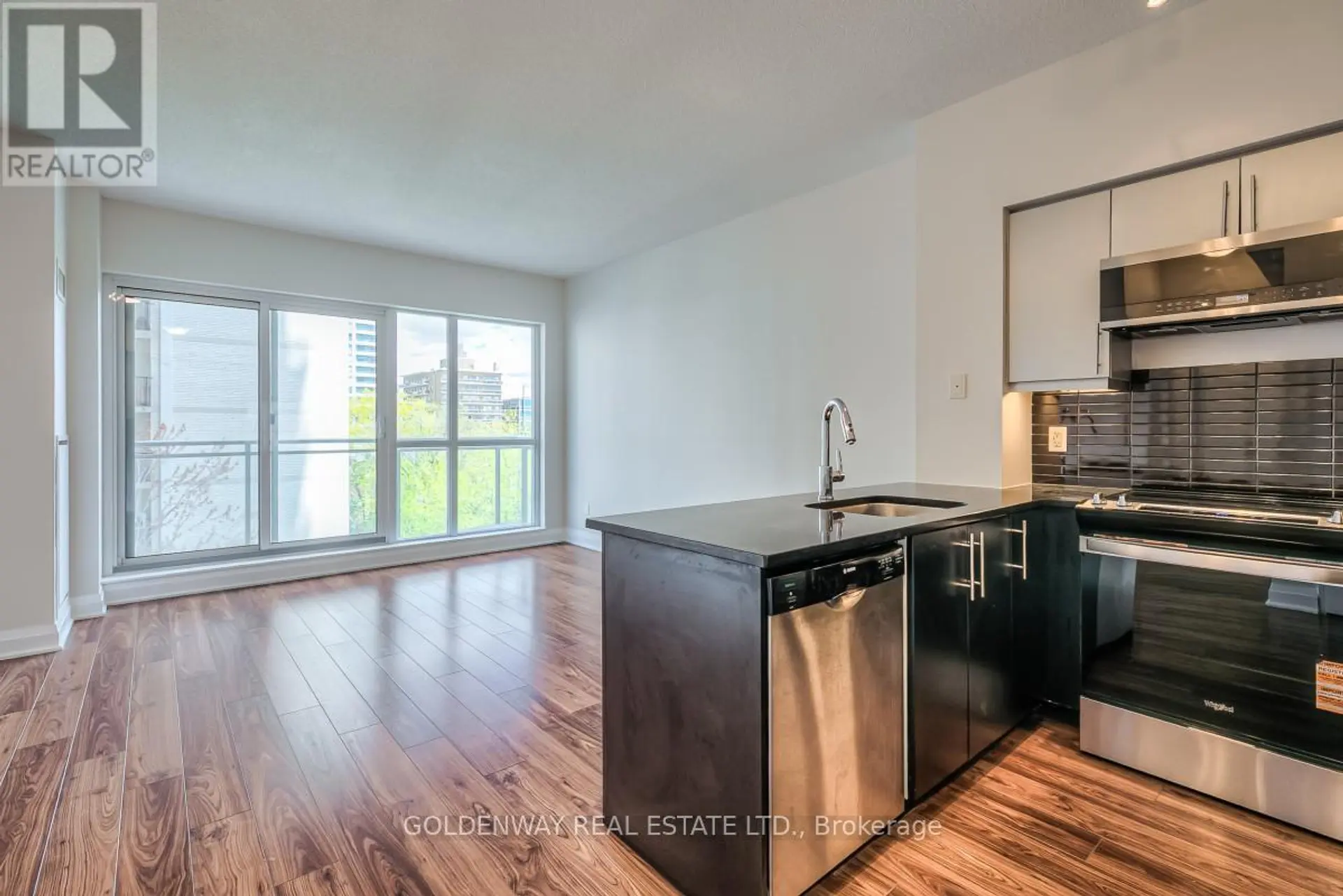 #401 83 REDPATH AVENUE - Image 3