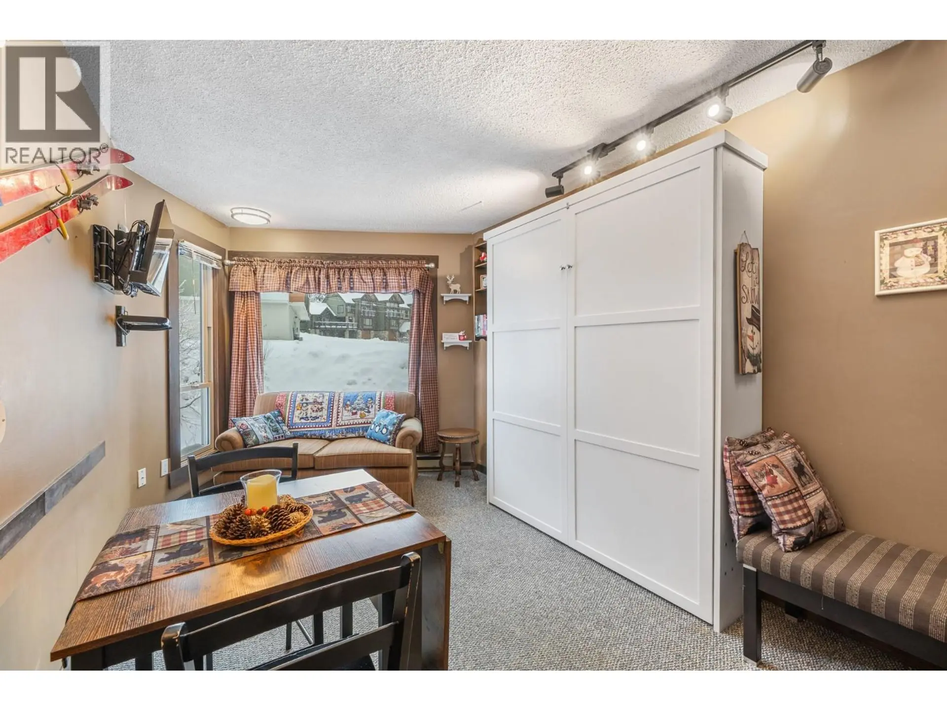 #126 5375 Big White Road - Image 8