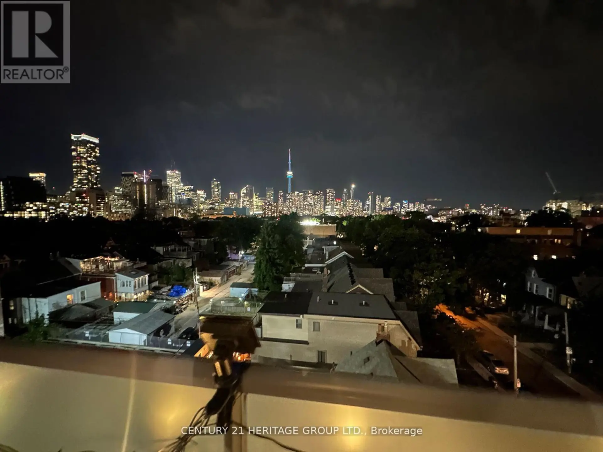 #602 181 HURON STREET - Image 16