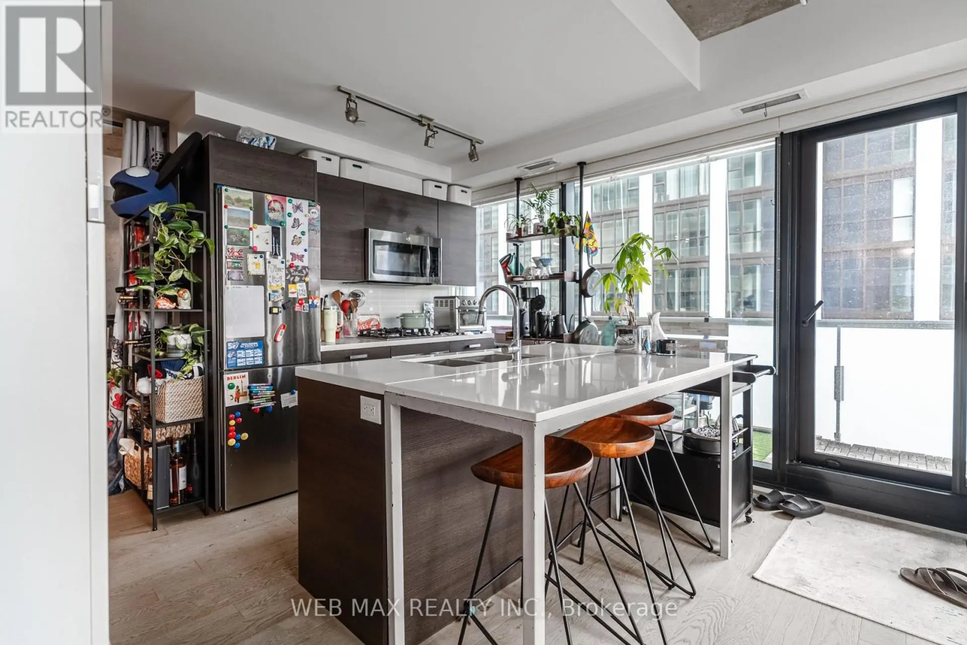 #2102 11 CHARLOTTE STREET - Image 6