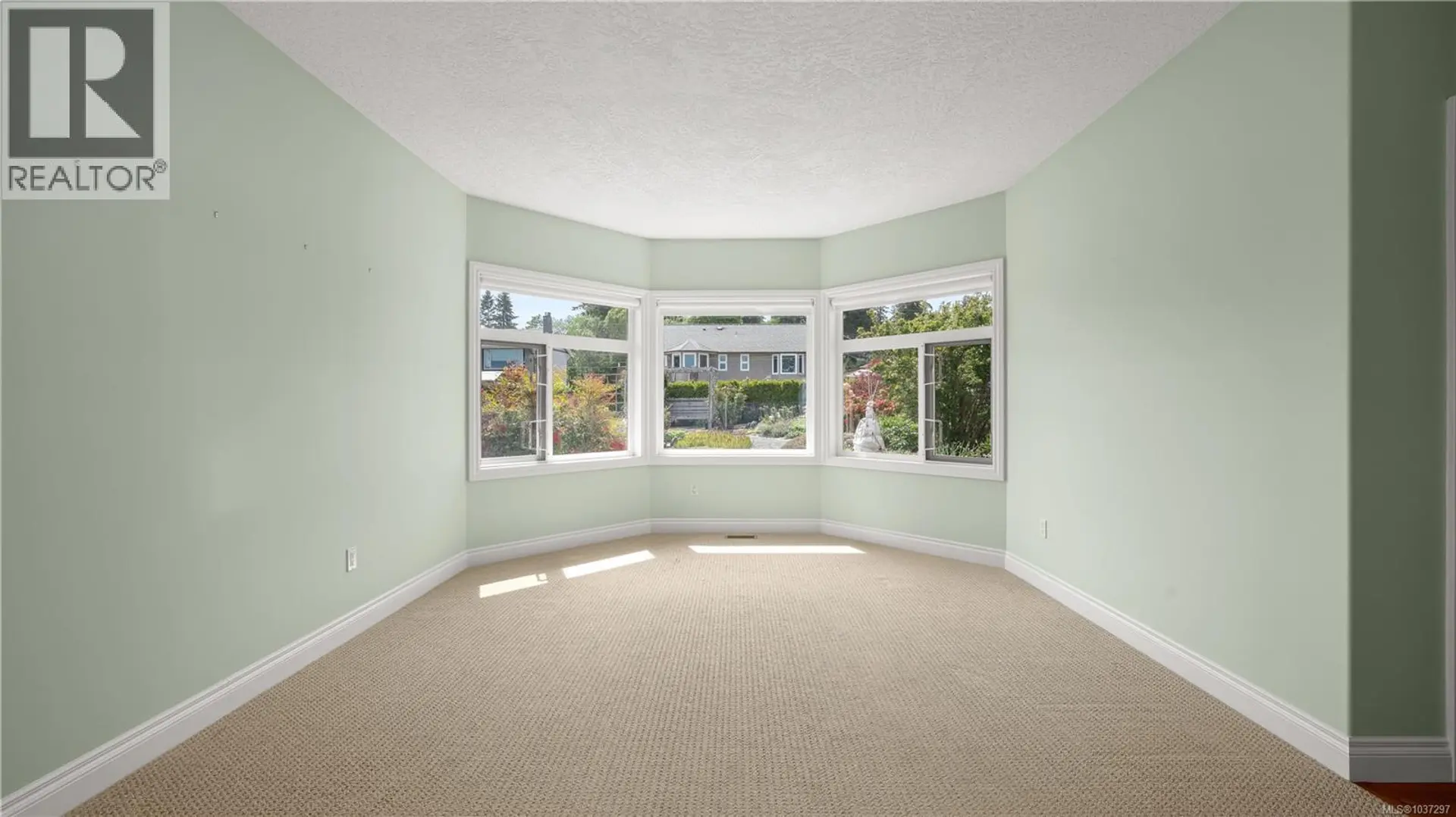 4778 Kilmarnock Dr - Image 12