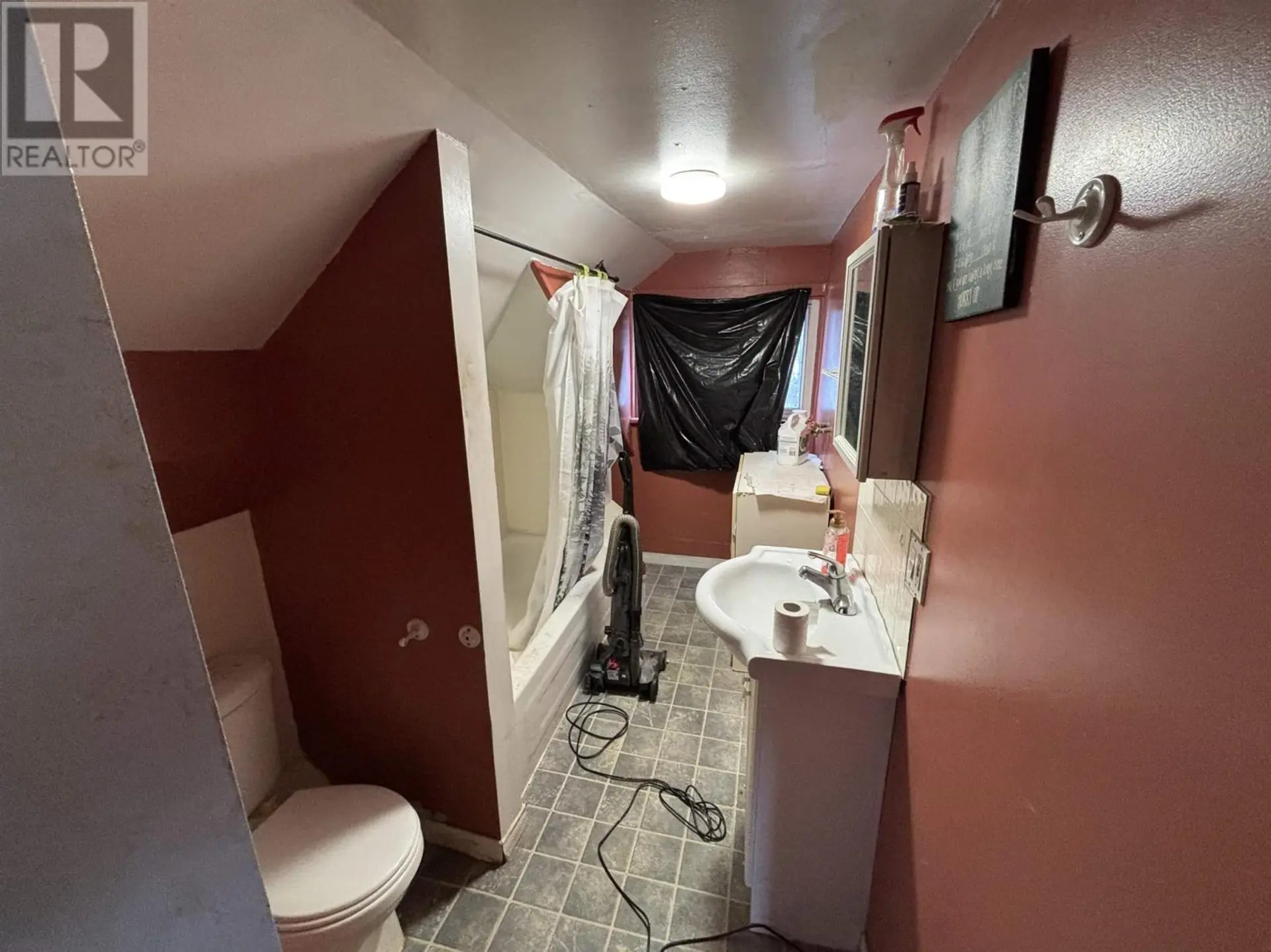 312 Huron ST - Image 8