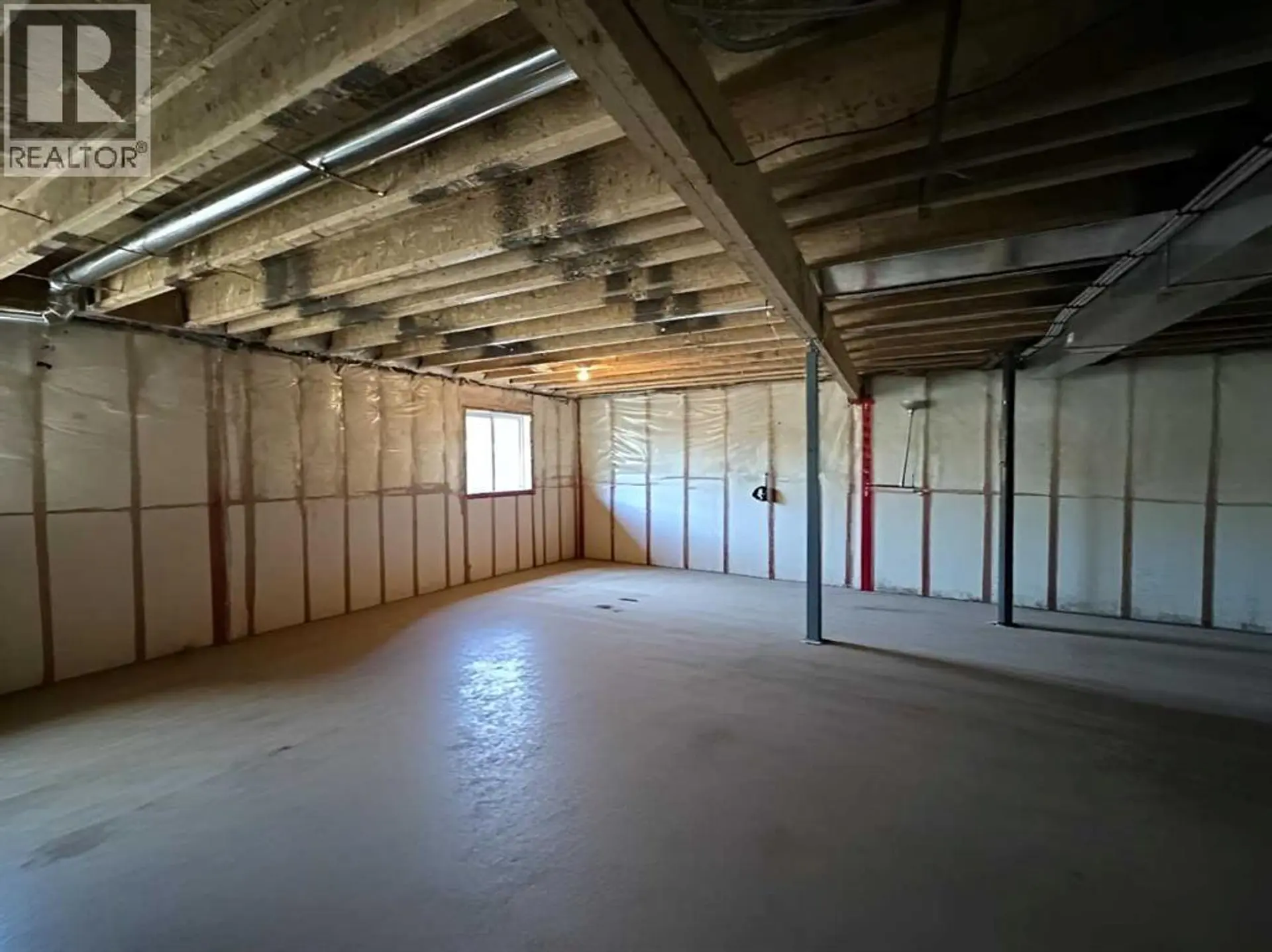 8526 16 Avenue - Image 13