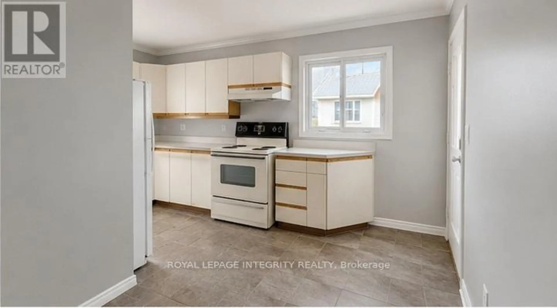 65 ROTHESAY DRIVE - Image 11
