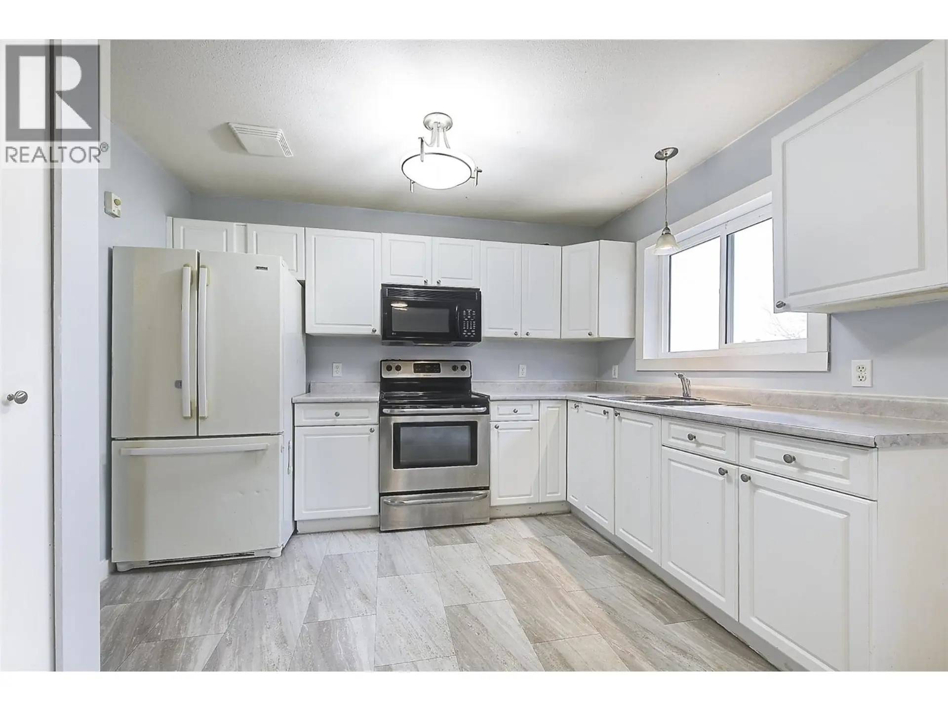 2732 Riffington Place - Image 8