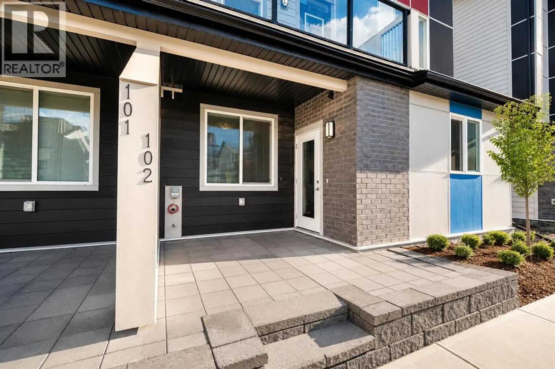 #102 130 Redstone  NE - Image 11