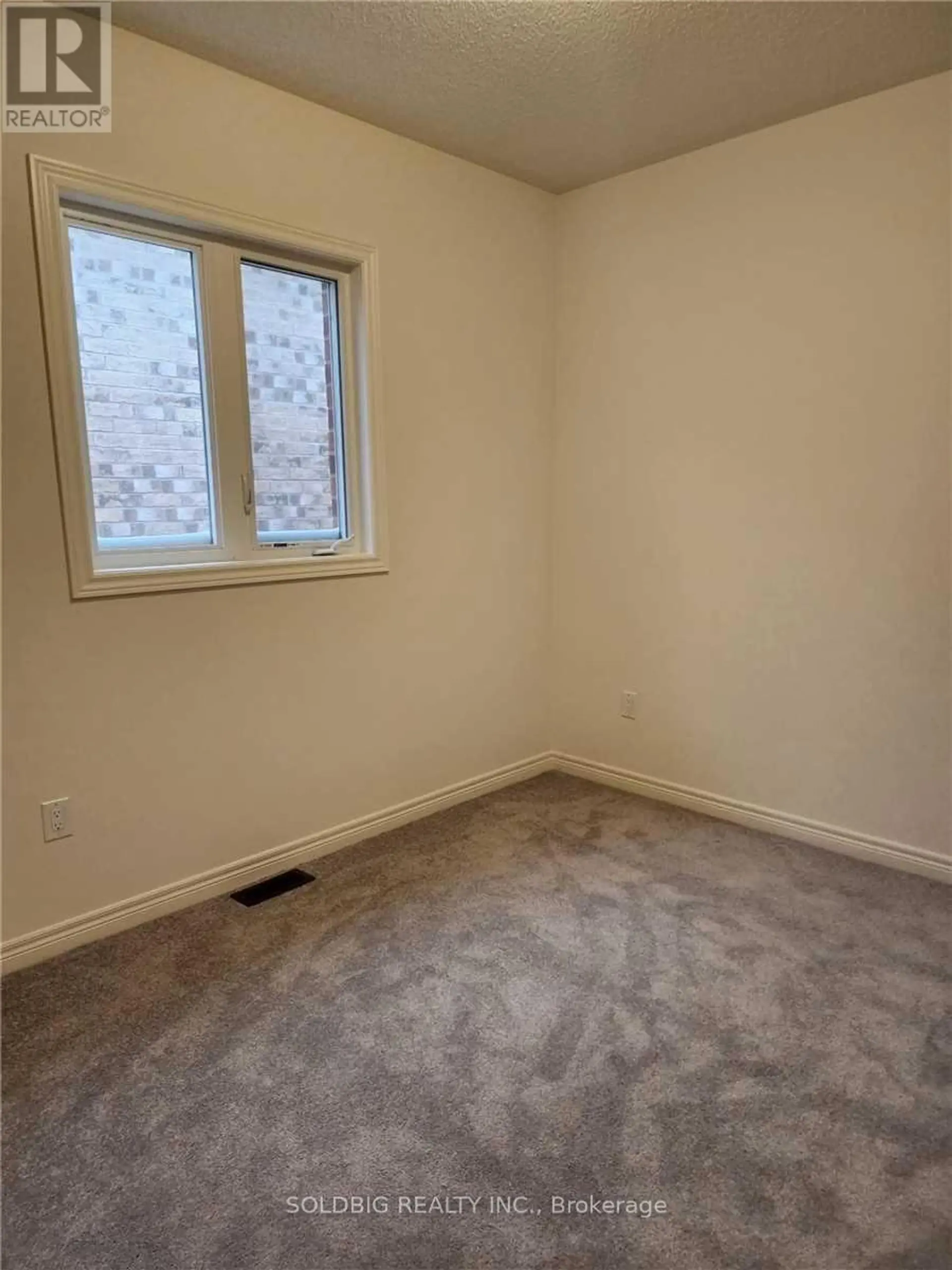 377 SKINNER ROAD - Image 3