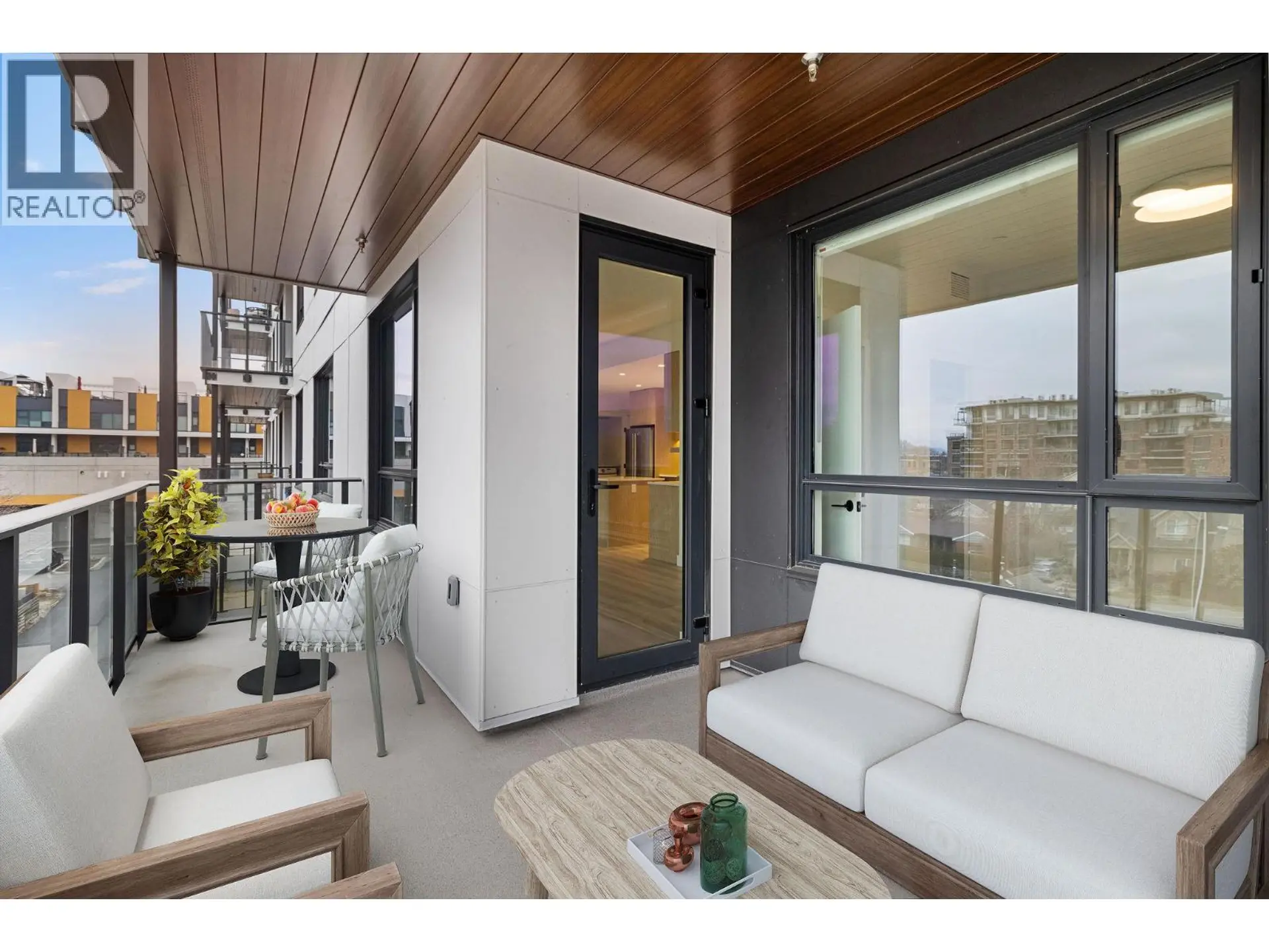 #201 3051 Abbott Street - Image 8