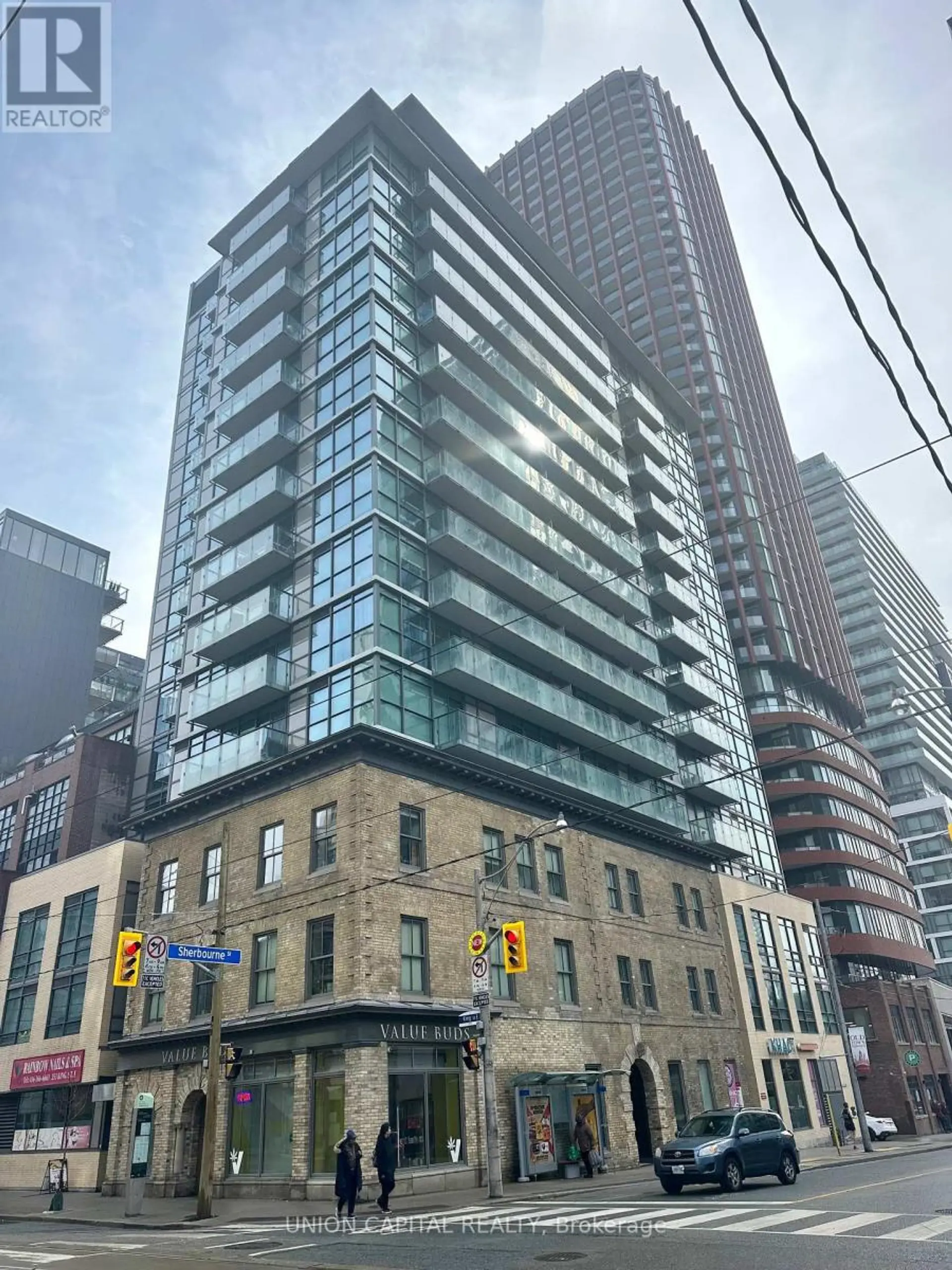 #501 39 SHERBOURNE STREET - Image 10