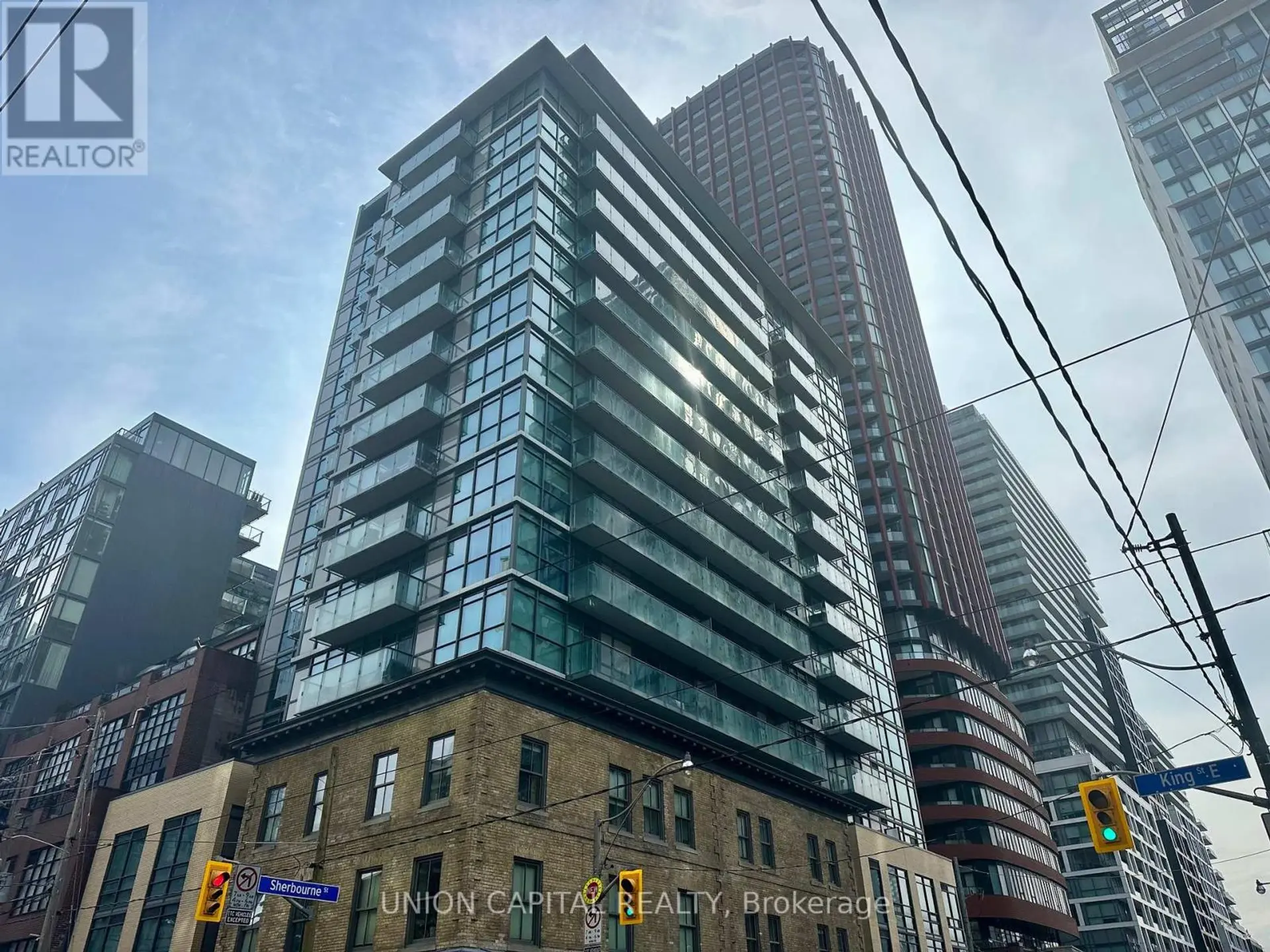 #501 39 SHERBOURNE STREET - Image 9