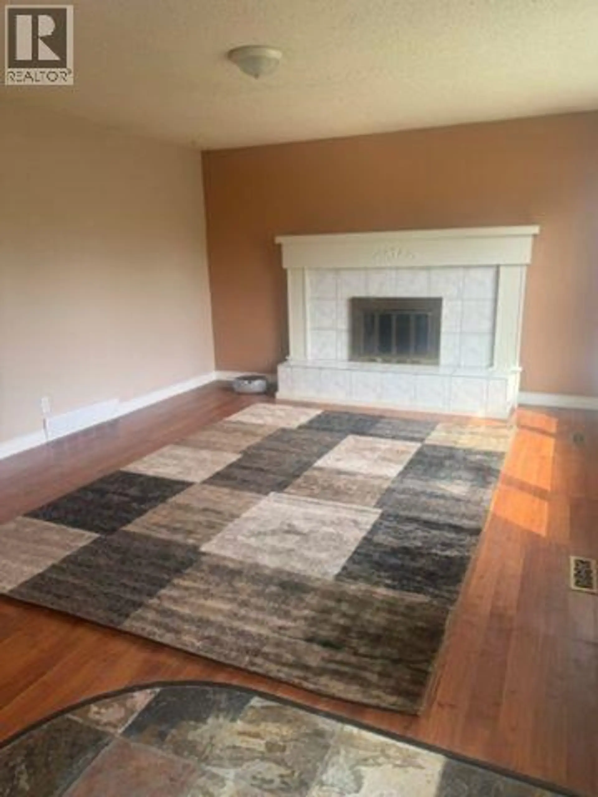 1009 12th Avenue S - Image 6