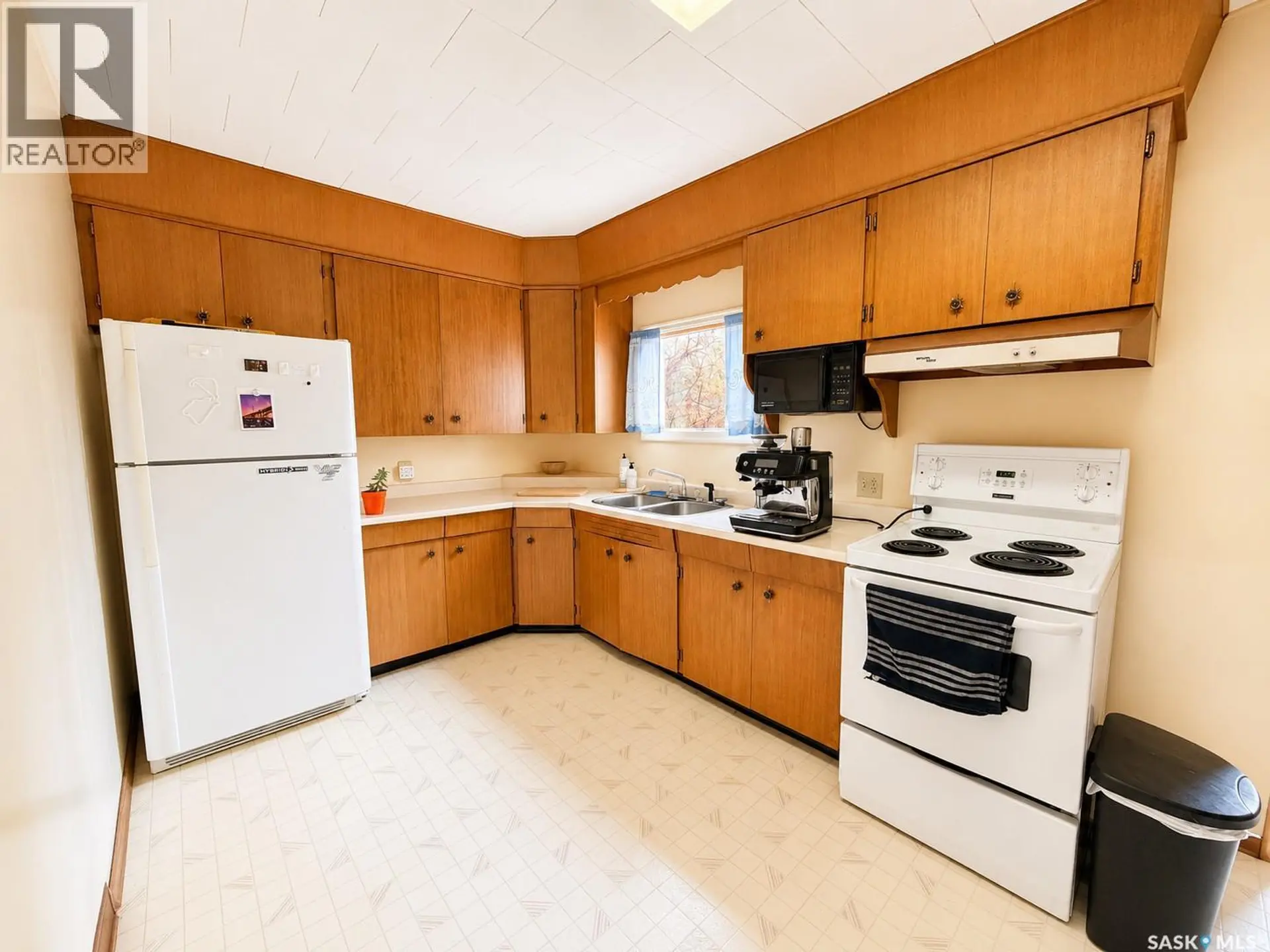 828 I AVENUE S - Image 6
