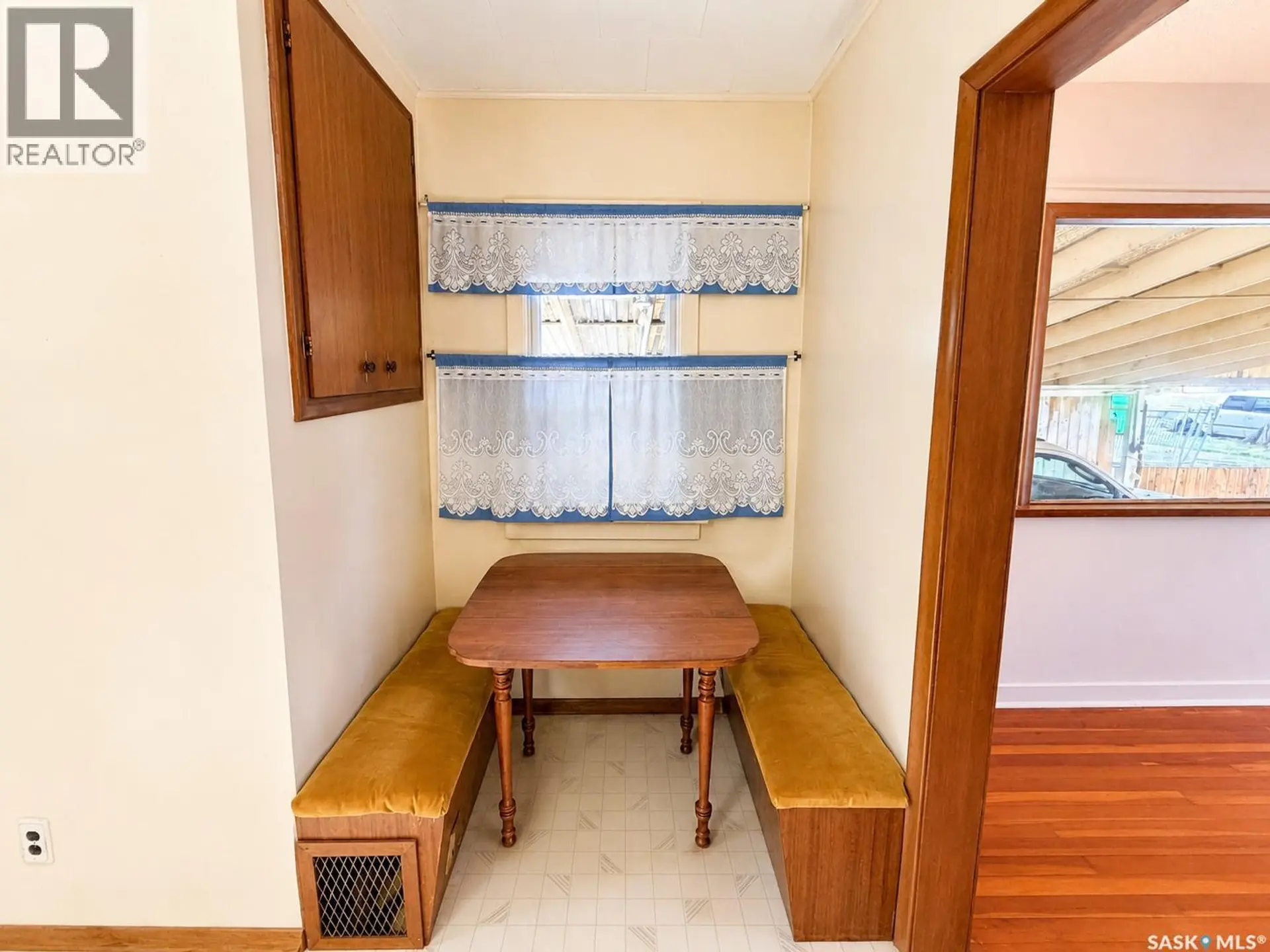 828 I AVENUE S - Image 8