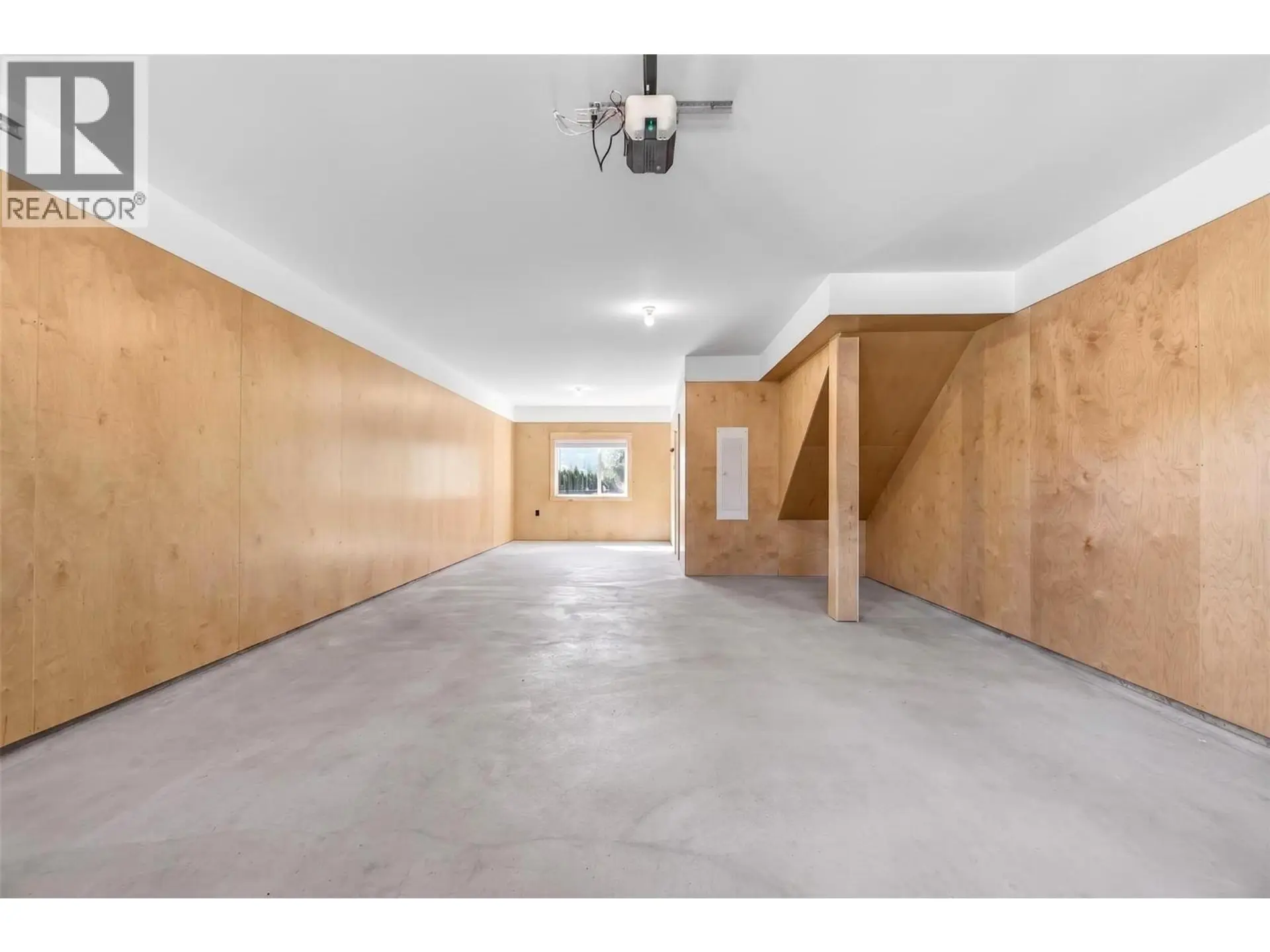 #3 222 Temple Street - Image 14