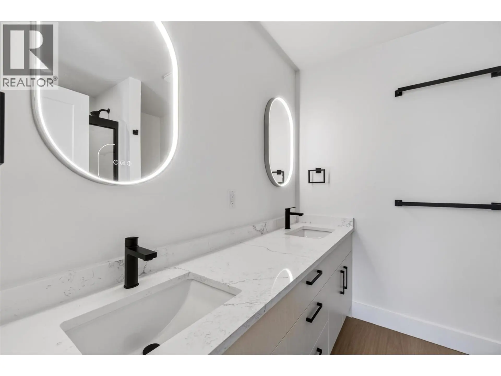 #3 222 Temple Street - Image 7