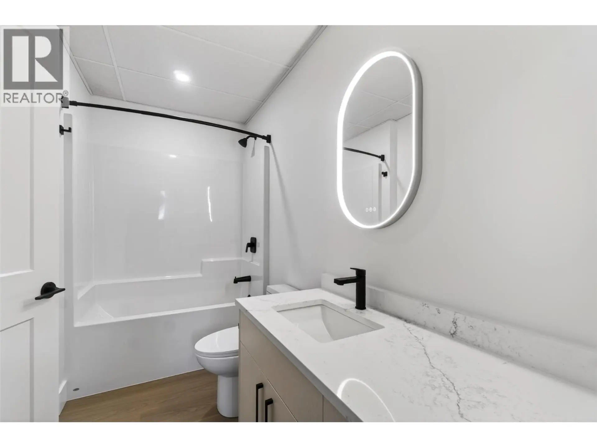 #3 222 Temple Street - Image 10