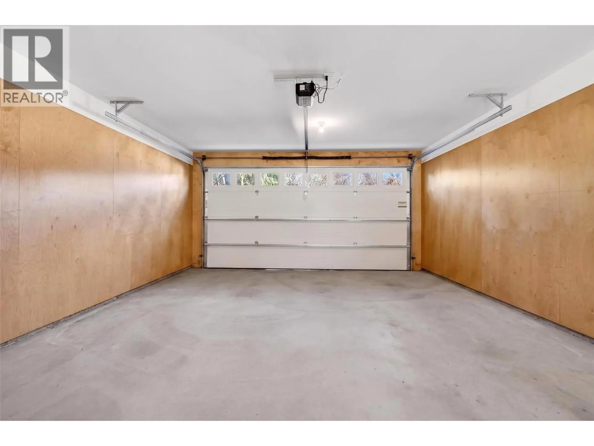#3 222 Temple Street - Image 15