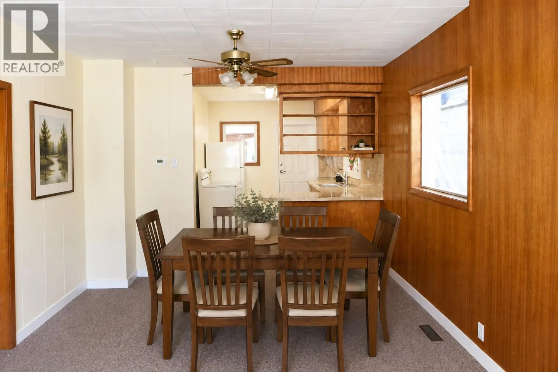 674 Victoria Street - Image 4