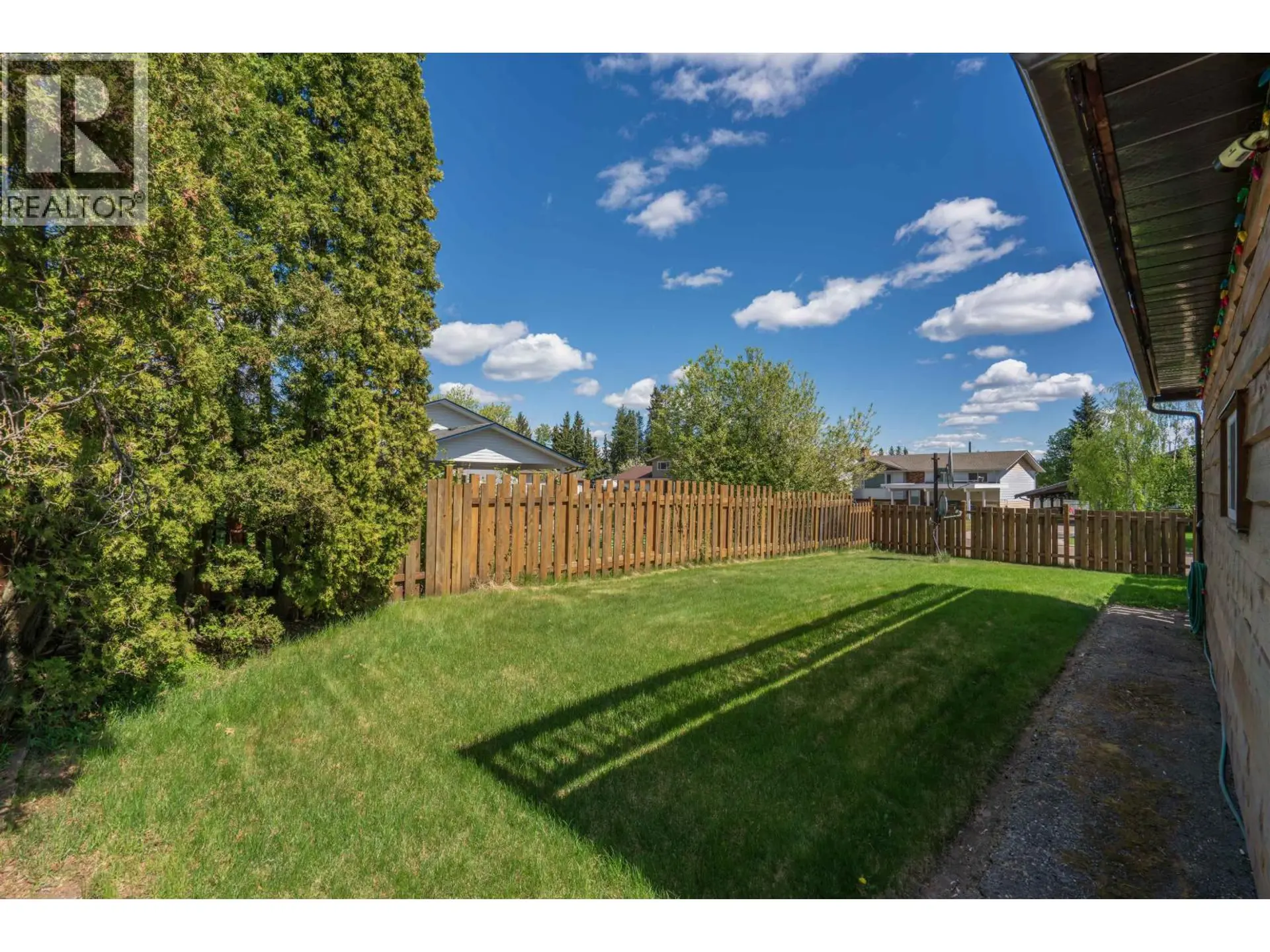 379 KILLOREN CRESCENT - Image 15
