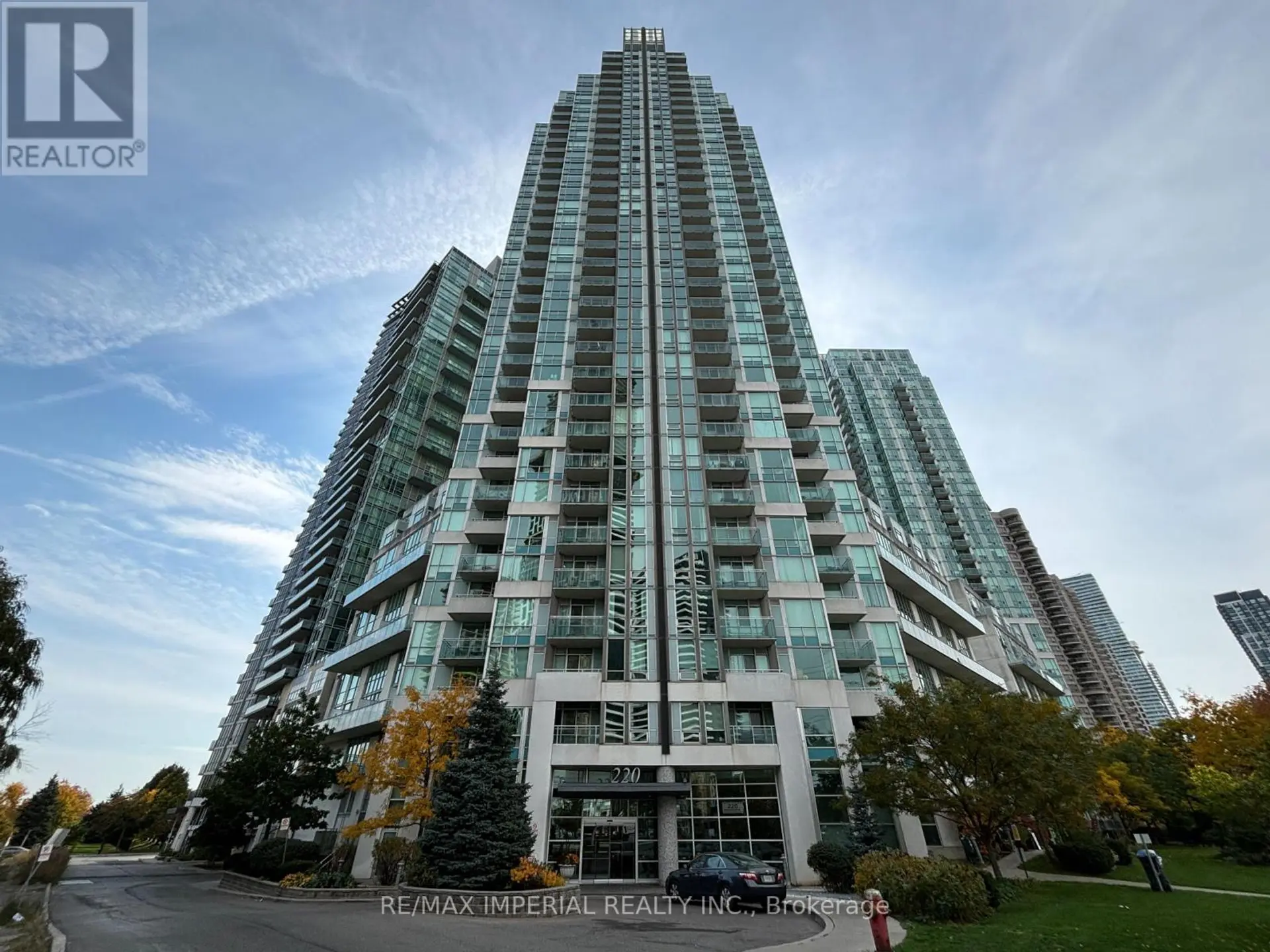 #2110 220 BURNHAMTHORPE ROAD W - Image 1
