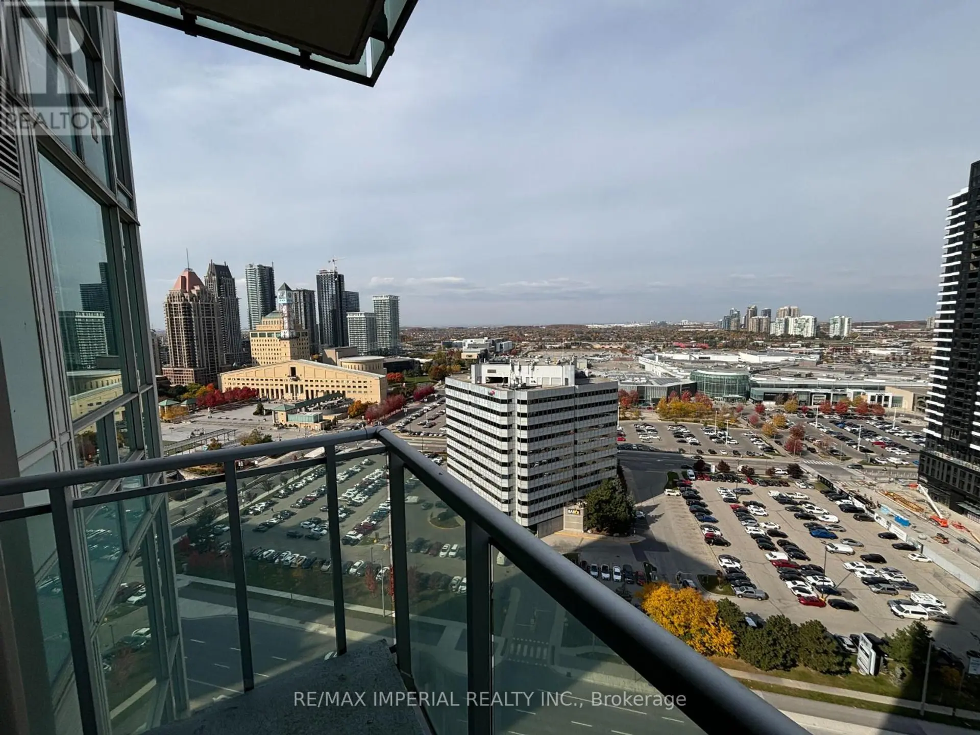 #2110 220 BURNHAMTHORPE ROAD W - Image 15