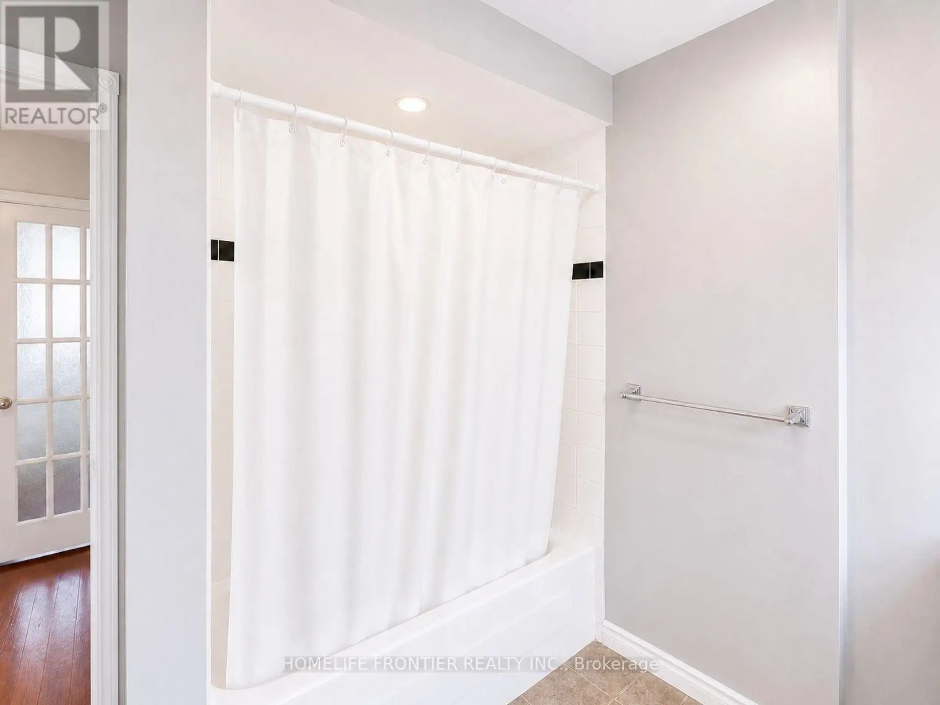 110 ST JULIEN STREET - Image 10