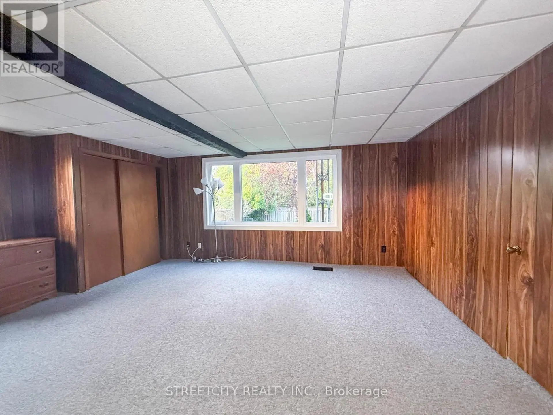 305 ST CLAIR STREET - Image 2
