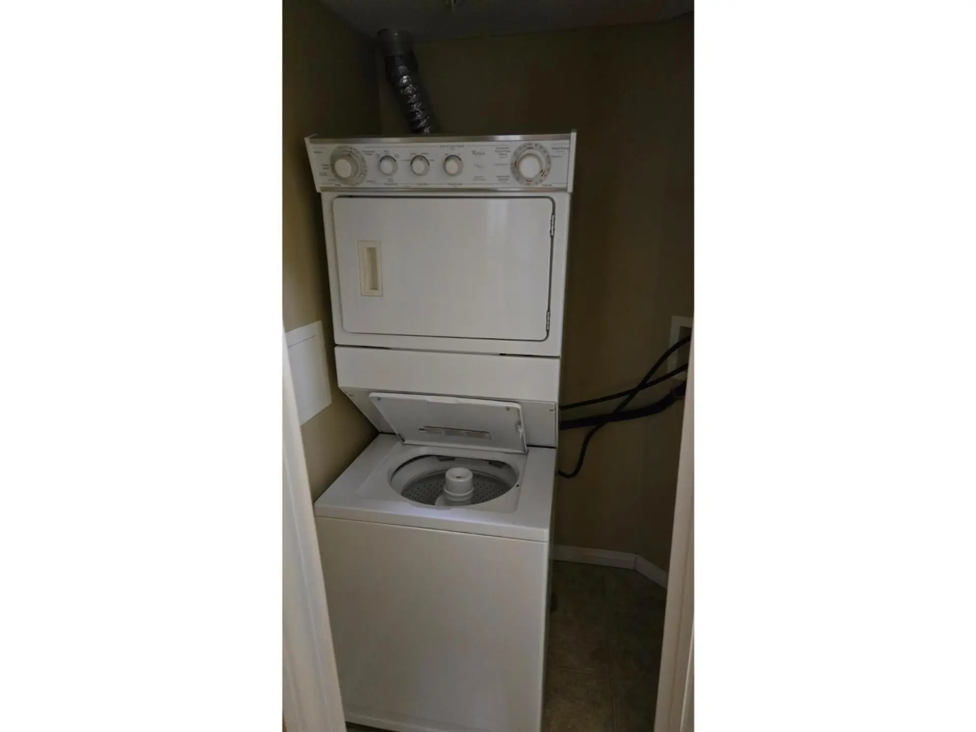 #101 630 MCALLISTER LO SW - Image 13