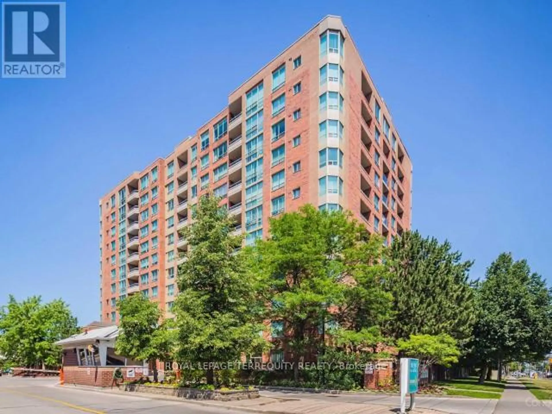 #901 850 STEELES AVENUE W - Image 1