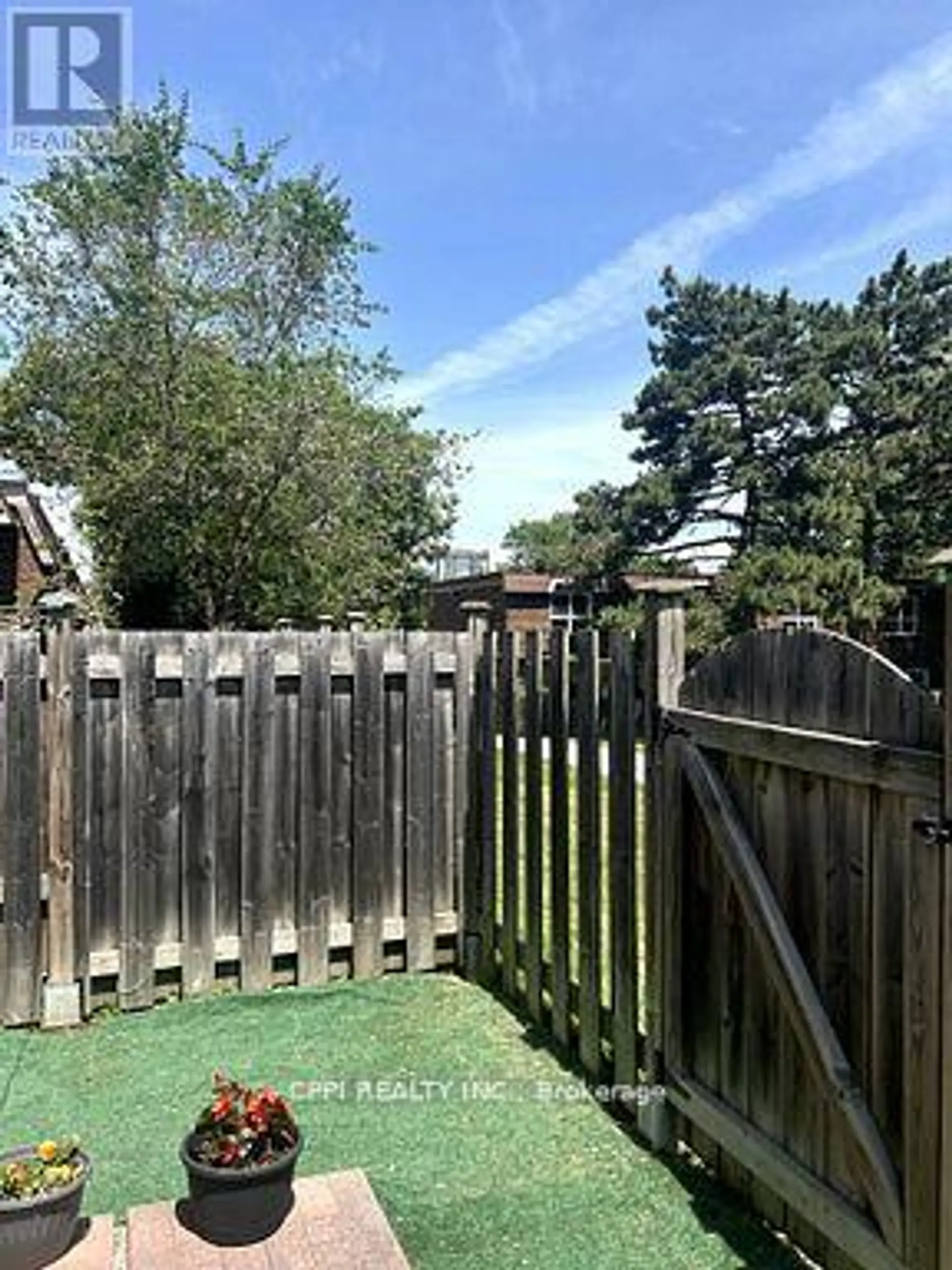#110 69 GODSTONE ROAD - Image 5