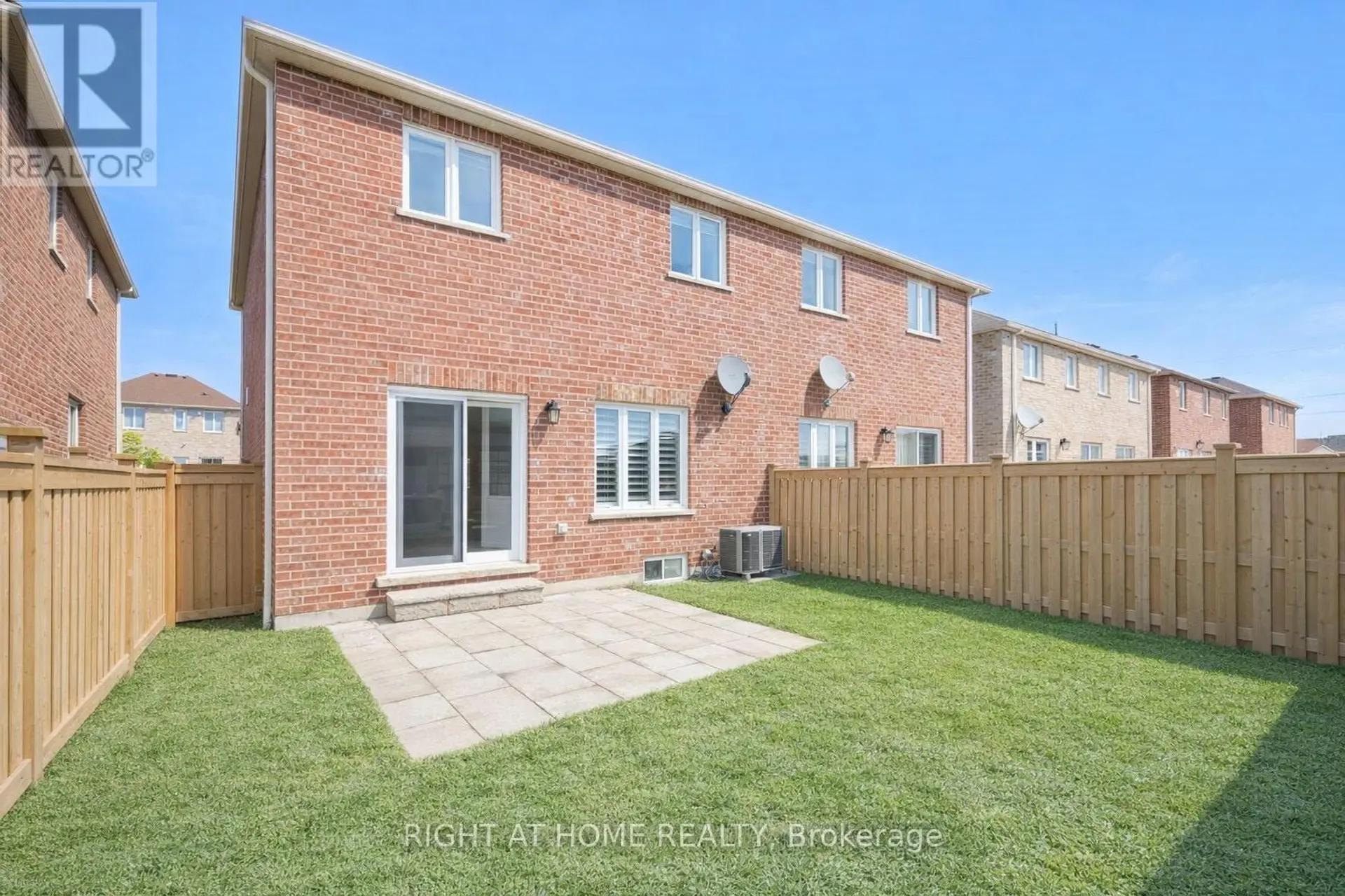 4721 COLOMBO CRESCENT - Image 2