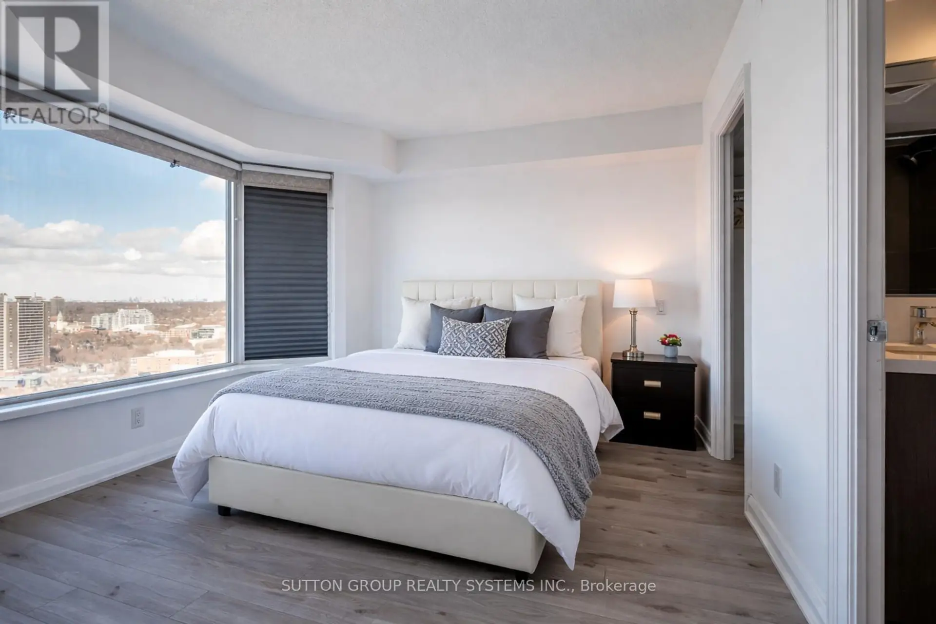 #2503 155 YORKVILLE AVENUE - Image 12