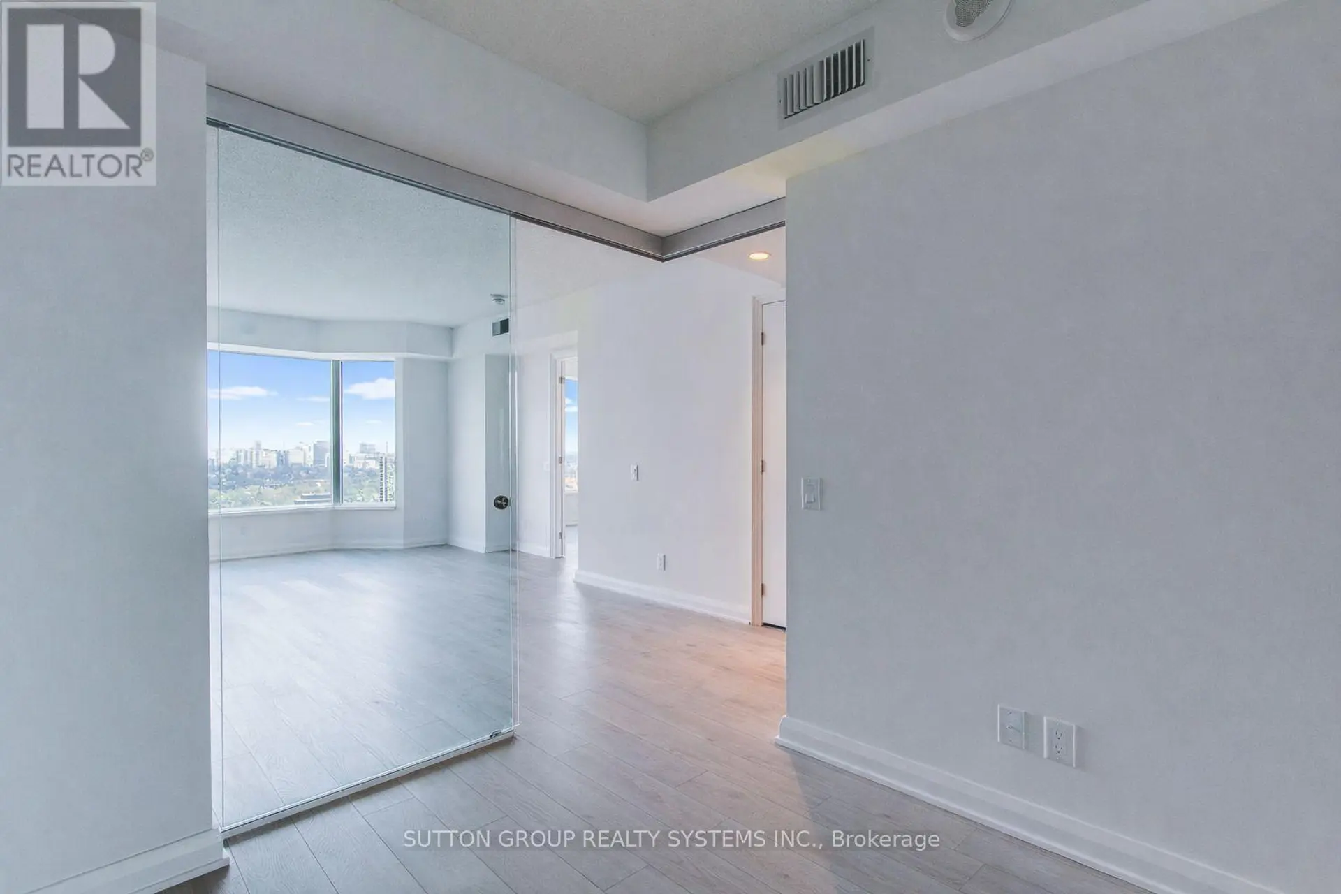 #2503 155 YORKVILLE AVENUE - Image 5
