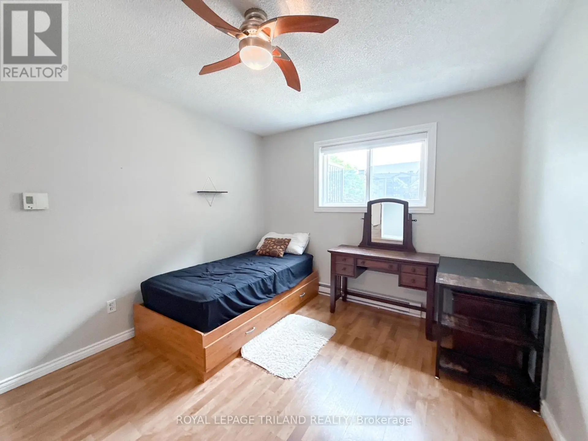 #110 5 JACKSWAY CRESCENT - Image 9