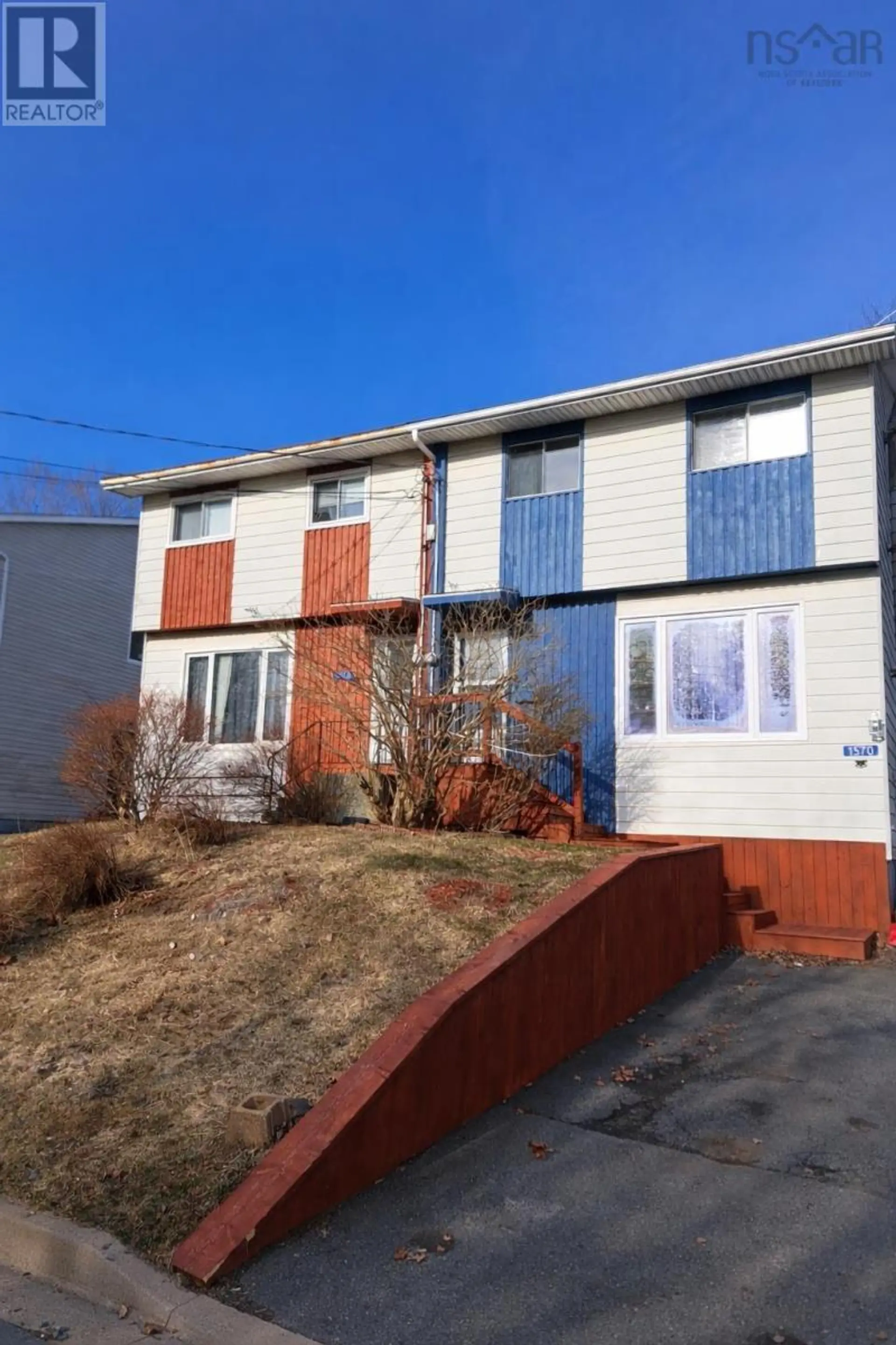 1570 Riverside Drive - Image 1