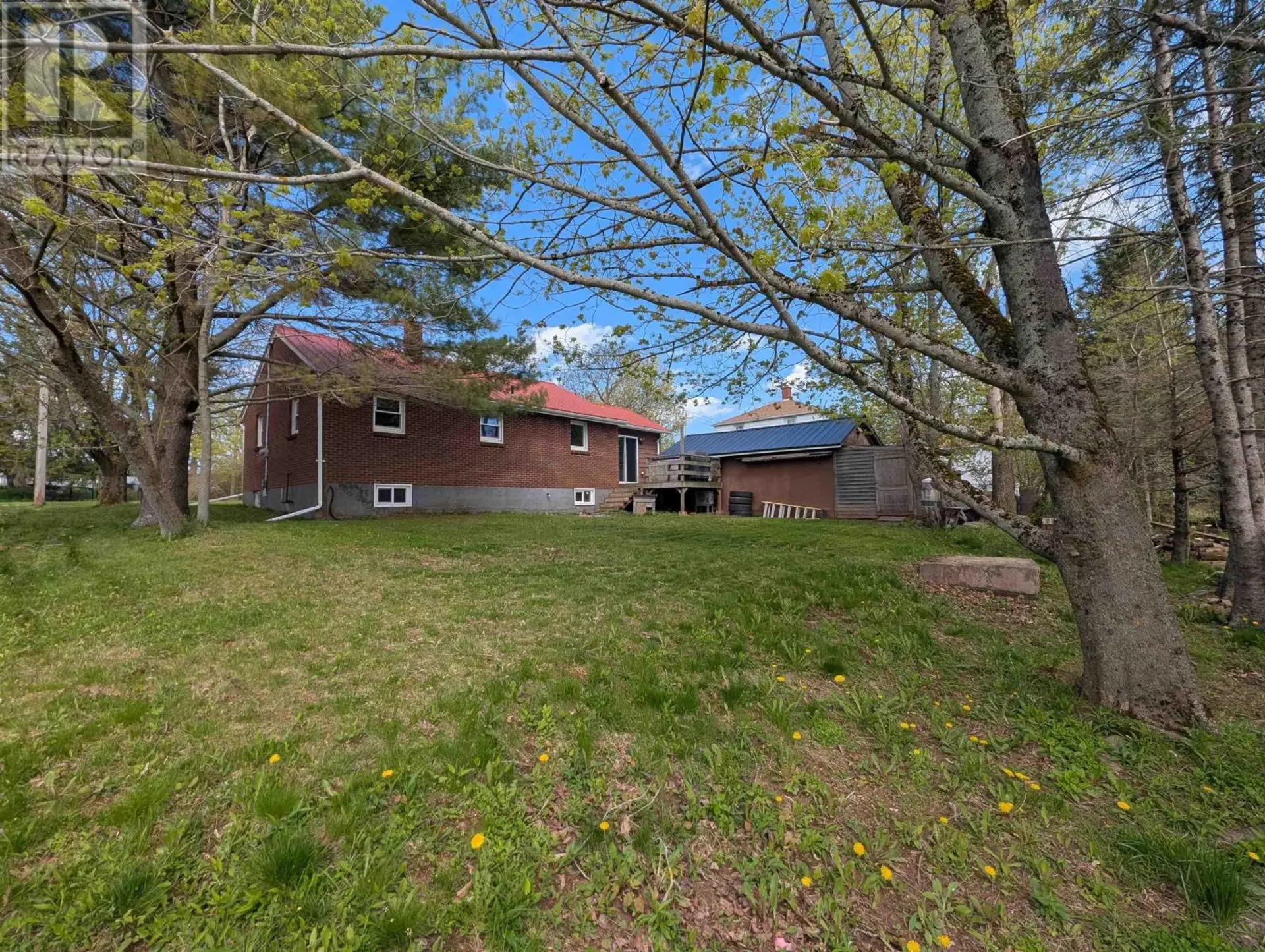 2095 Highway 2 - Image 5