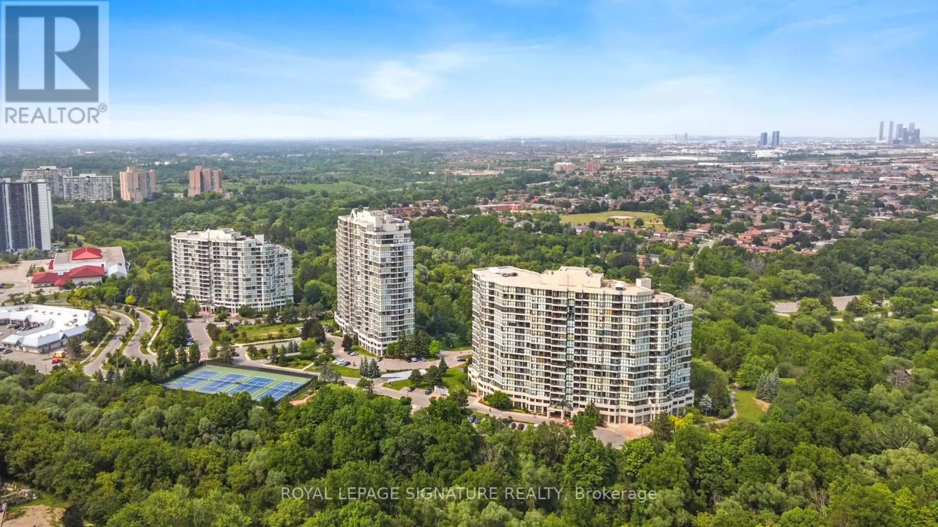 #407 3 ROWNTREE ROAD - Image 1