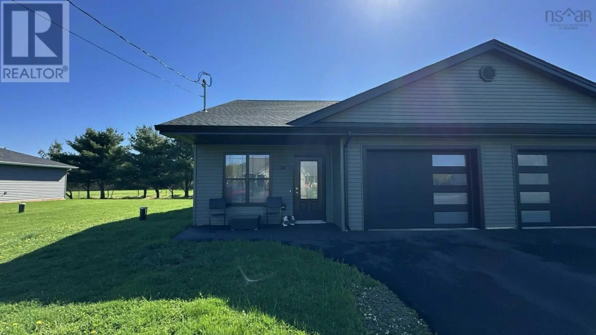 24 Eagleview Drive - Image 1