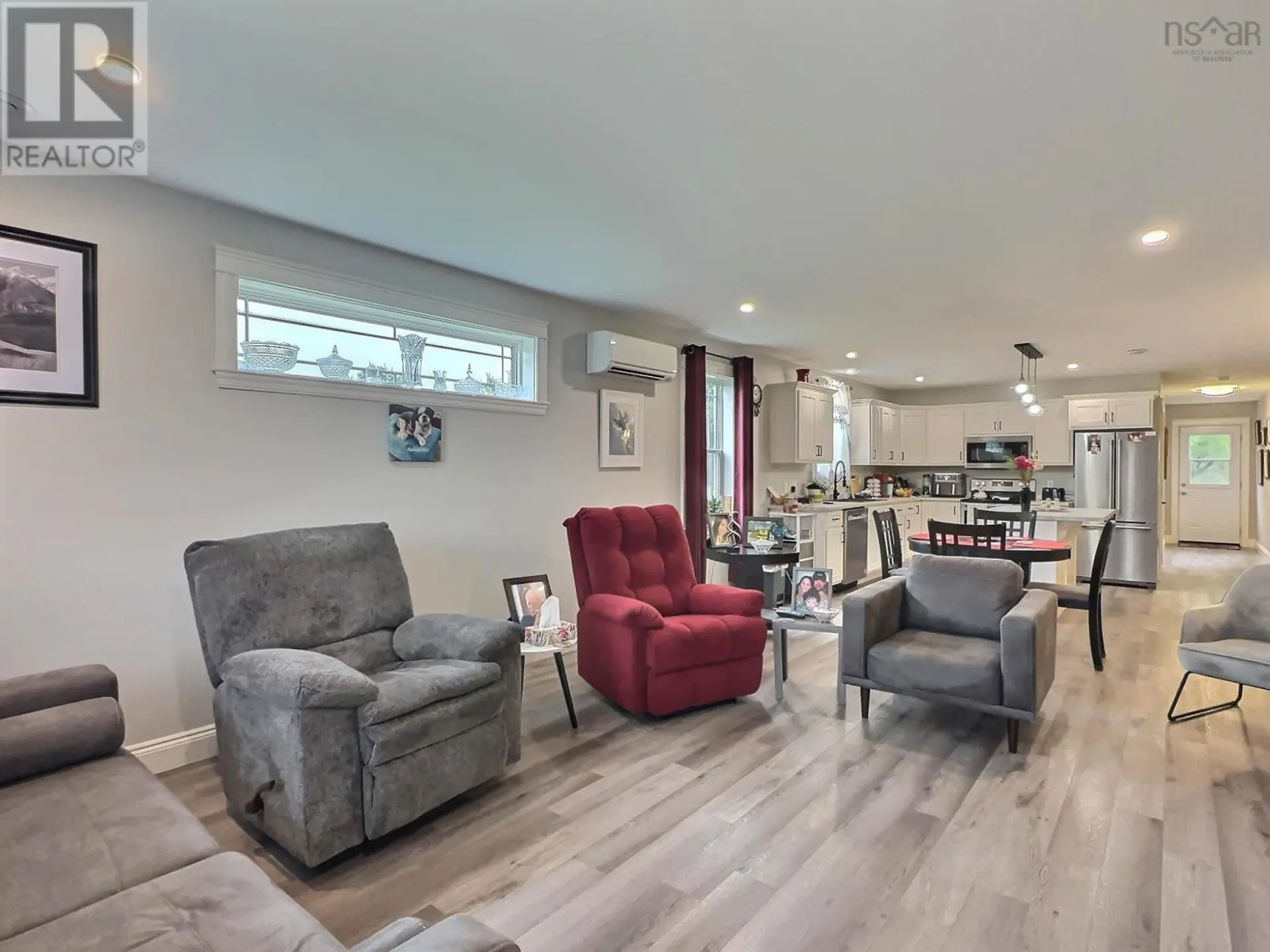 24 Eagleview Drive - Image 9
