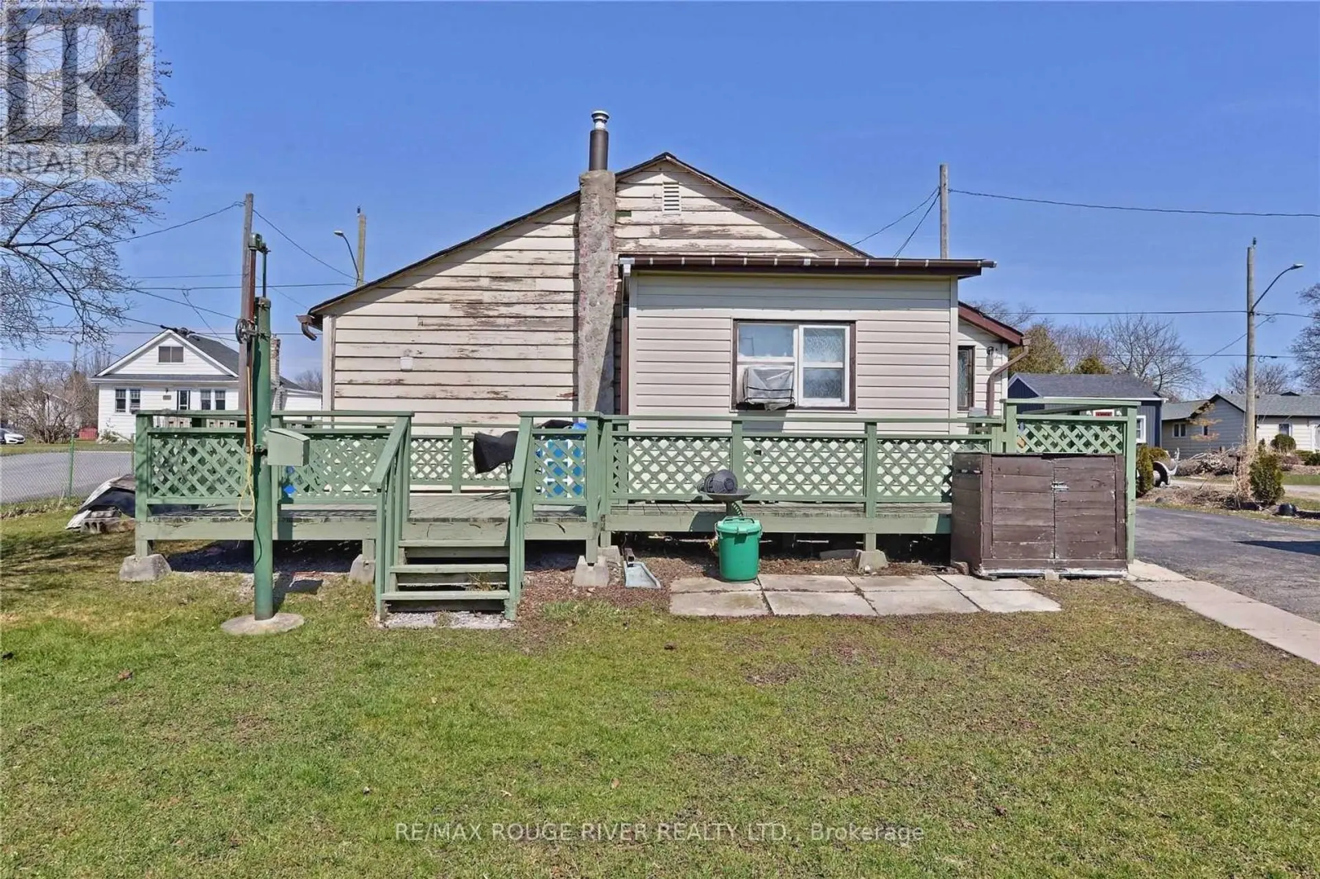 24 HUNT STREET - Image 2