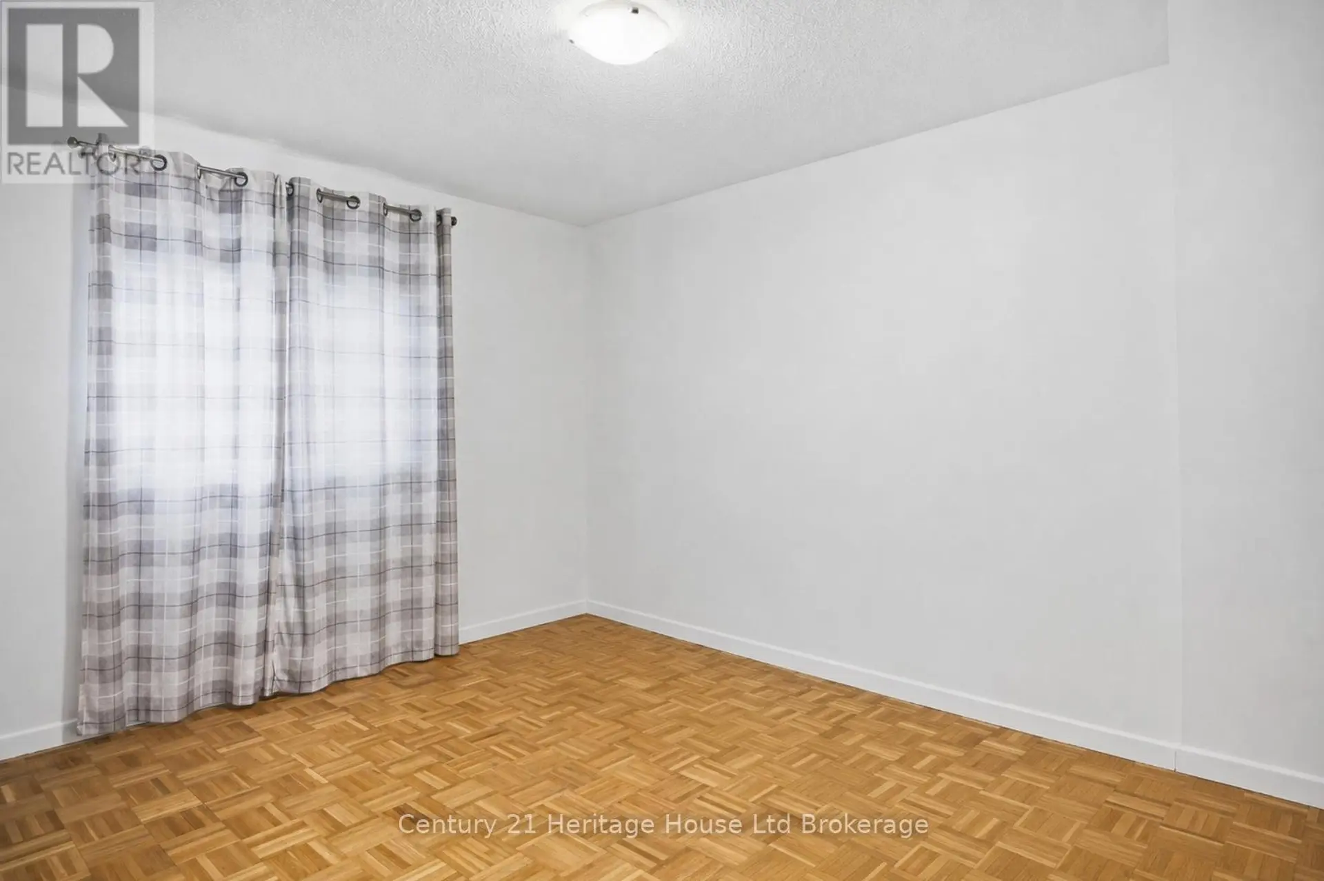 728 NORWOOD AVENUE - Image 11