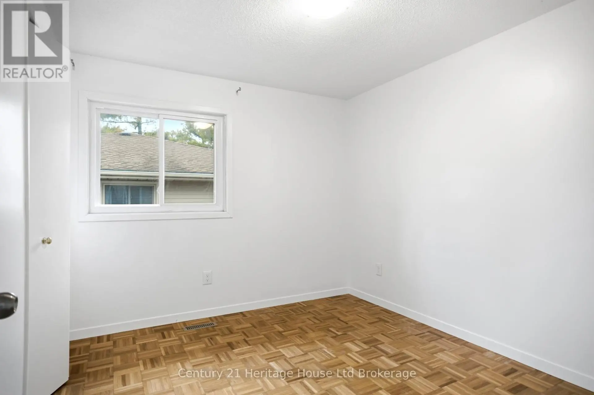 728 NORWOOD AVENUE - Image 12