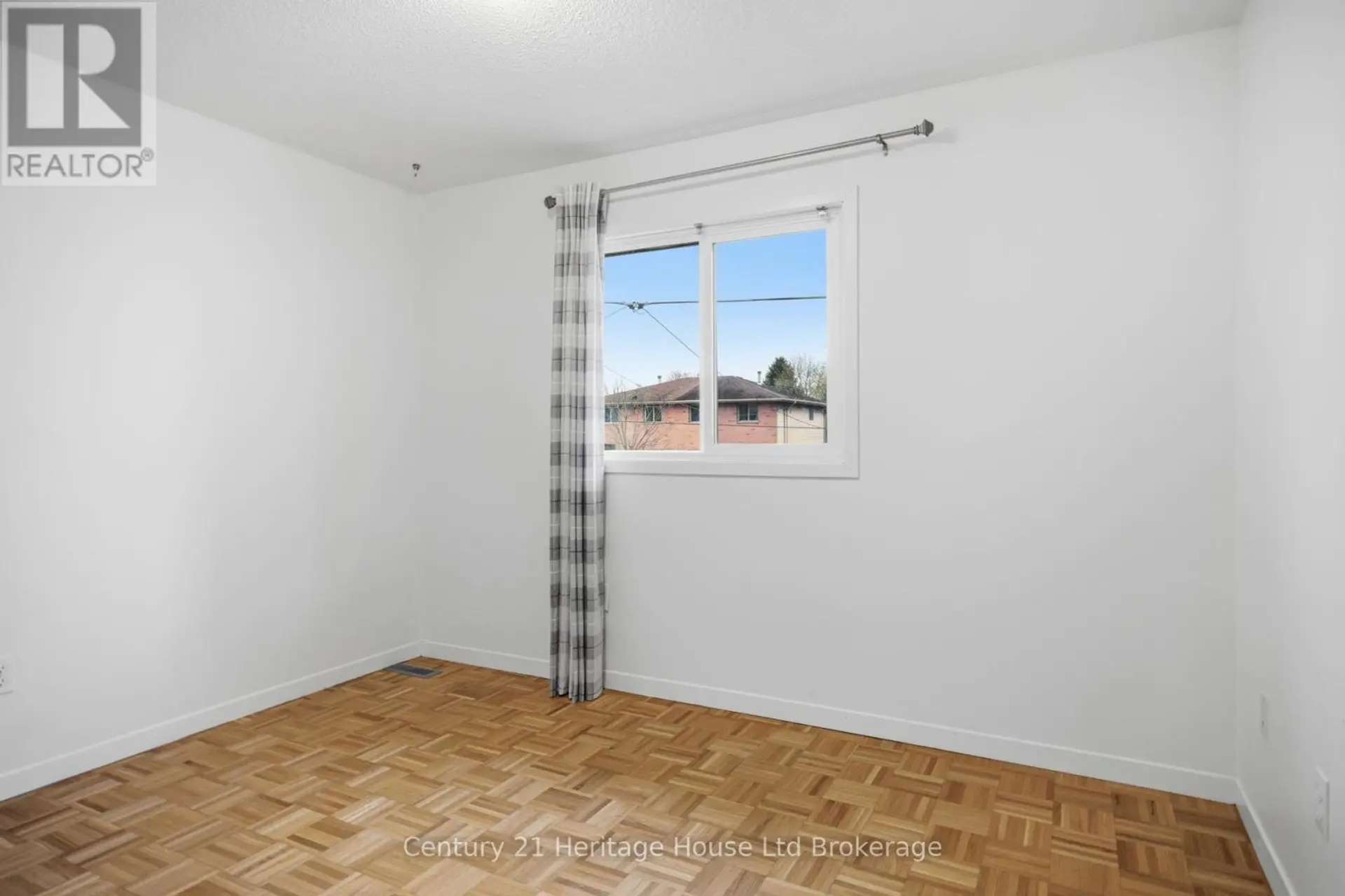 728 NORWOOD AVENUE - Image 9